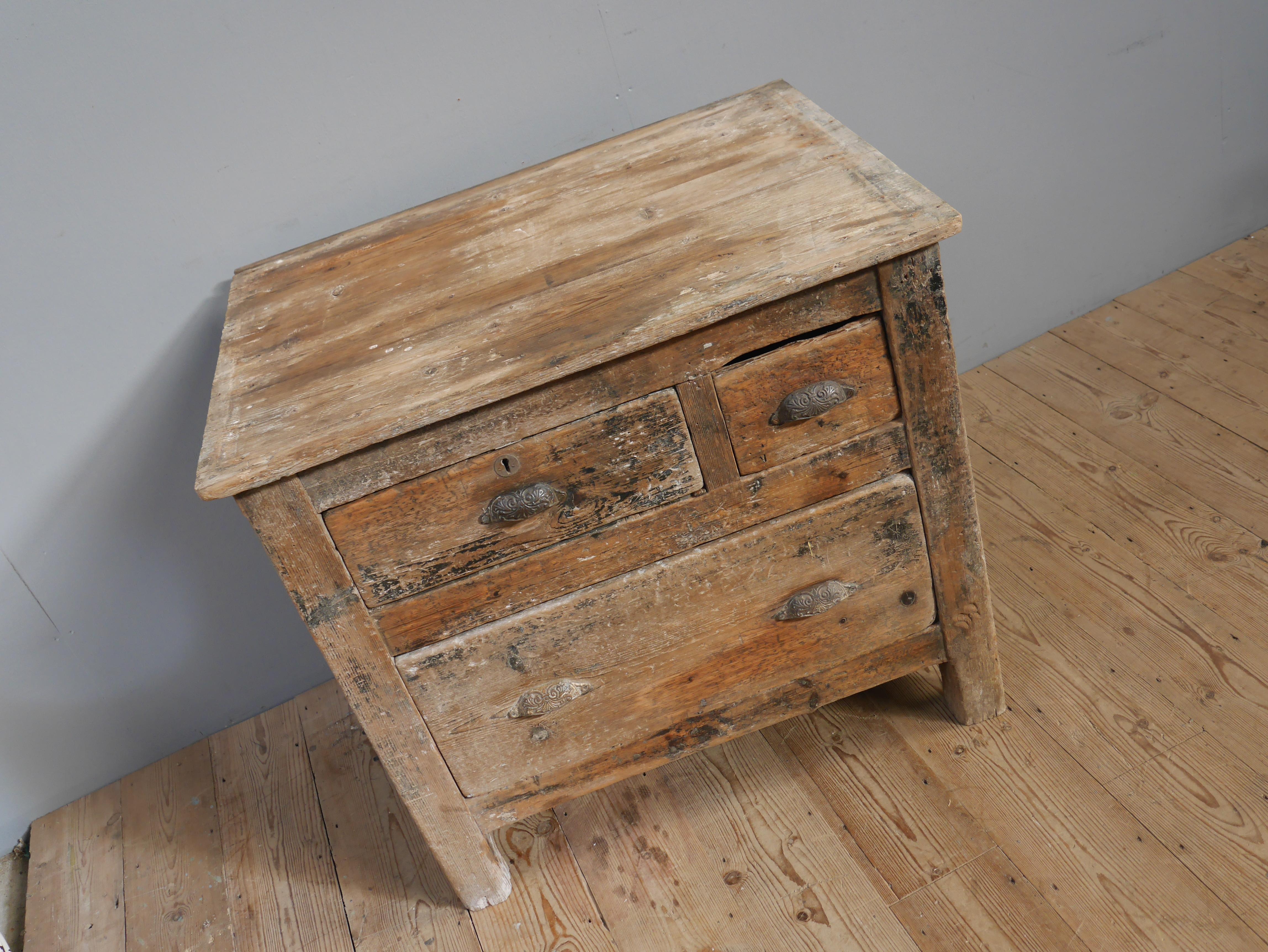 Pine Potter's Table, c1880 For Sale 1