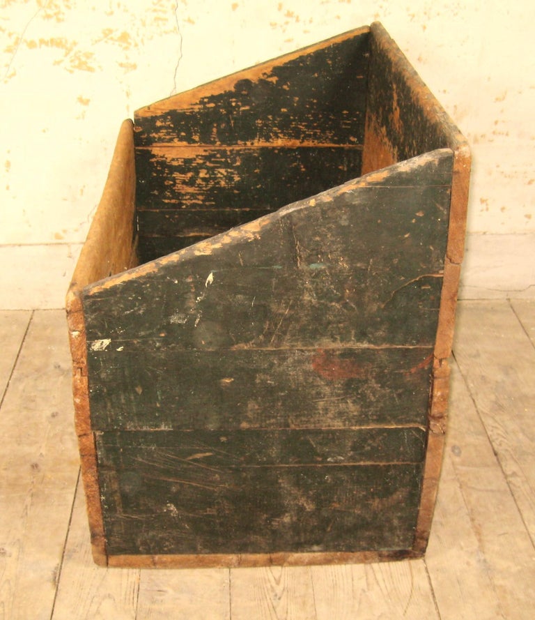 Farmhouse Antique Country Pine Fire Wood, Mitten or Boot Box