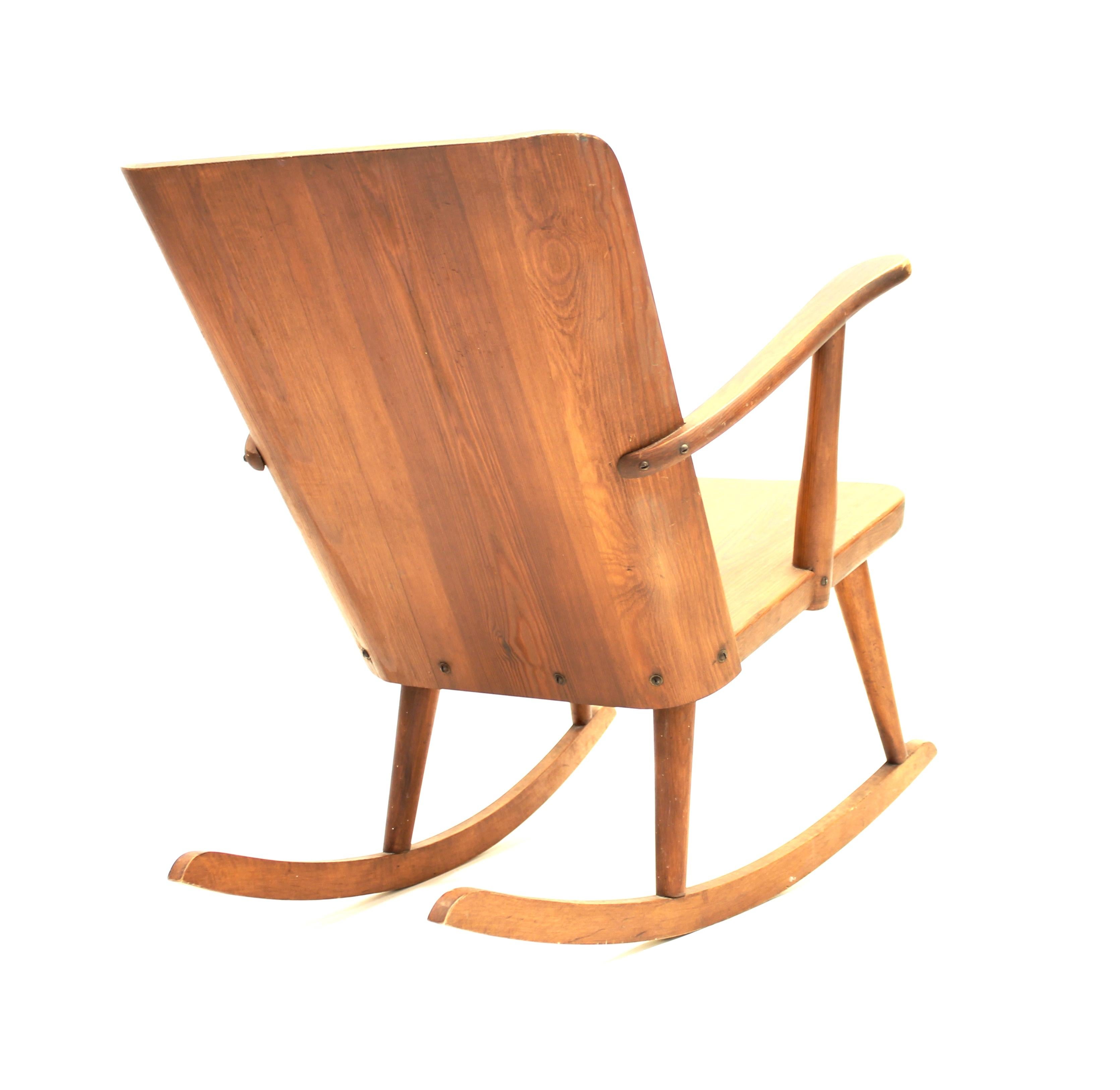 Scandinavian Modern Pine Rocking Chair by Göran Malmvall in the Svensk Fur Range for Karl Andersson For Sale