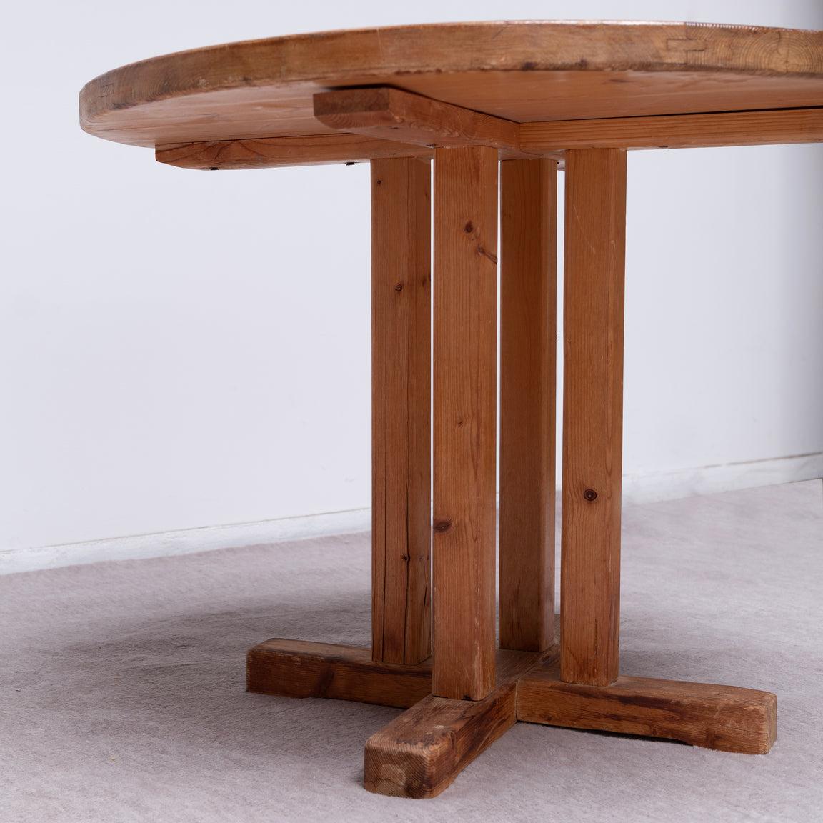 Pine Round Dining Table for Meribel, France, 1960s 1