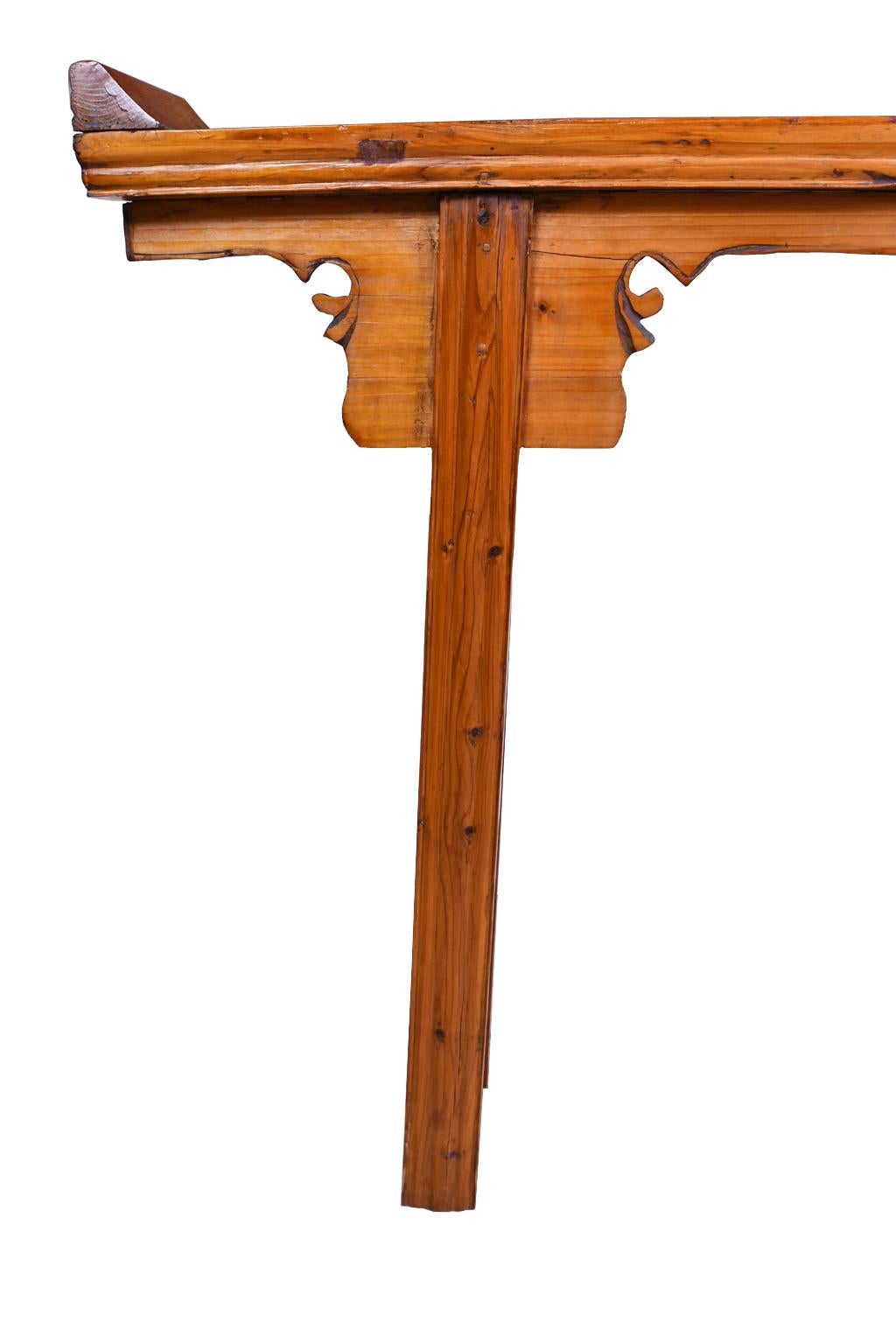 Altartisch aus Ulmenholz und Kiefernholz aus Shanxi, China, 20. Jahrhundert im Angebot 3