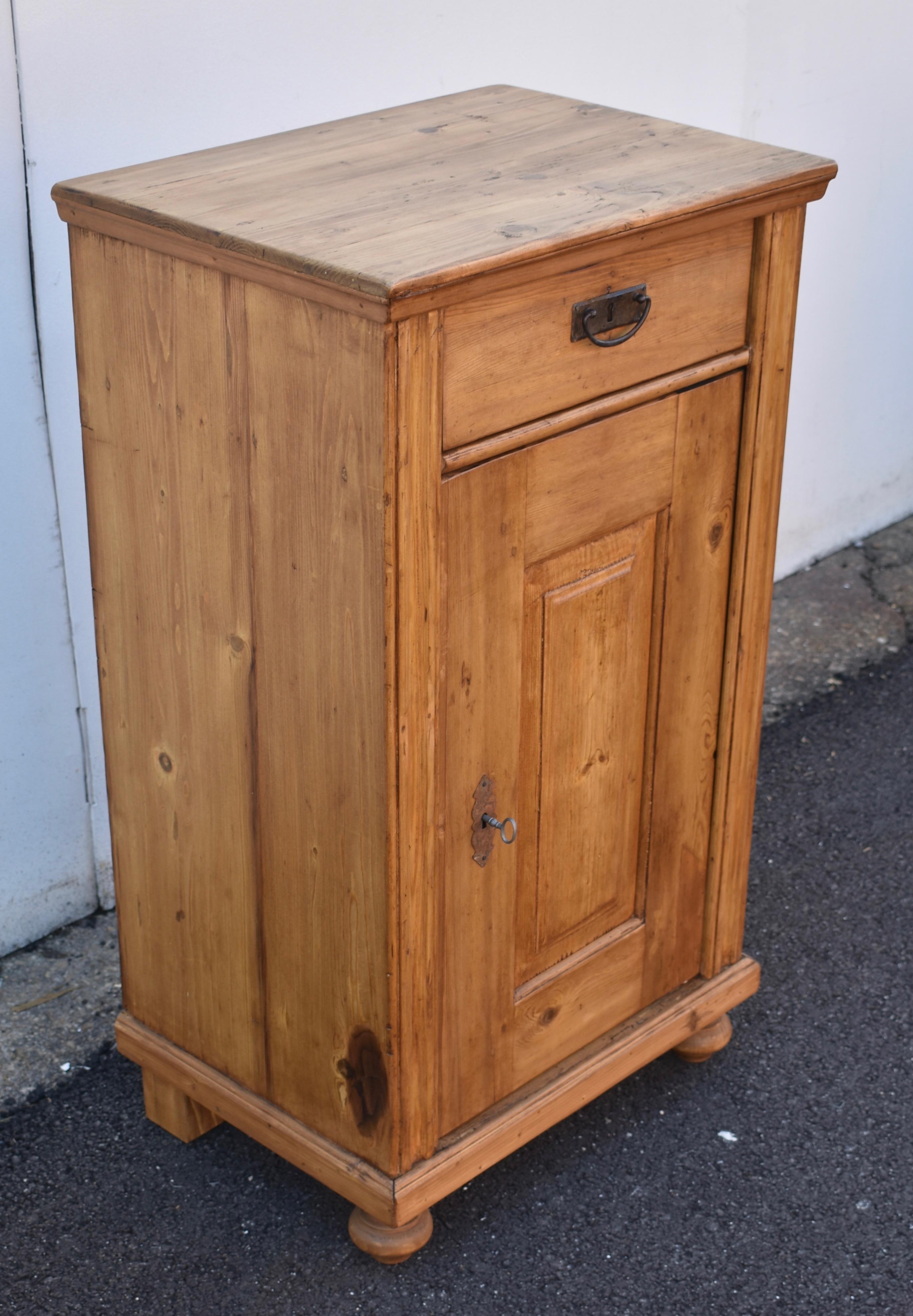 Country Pine Side Cupboard with One Door and One Drawer For Sale
