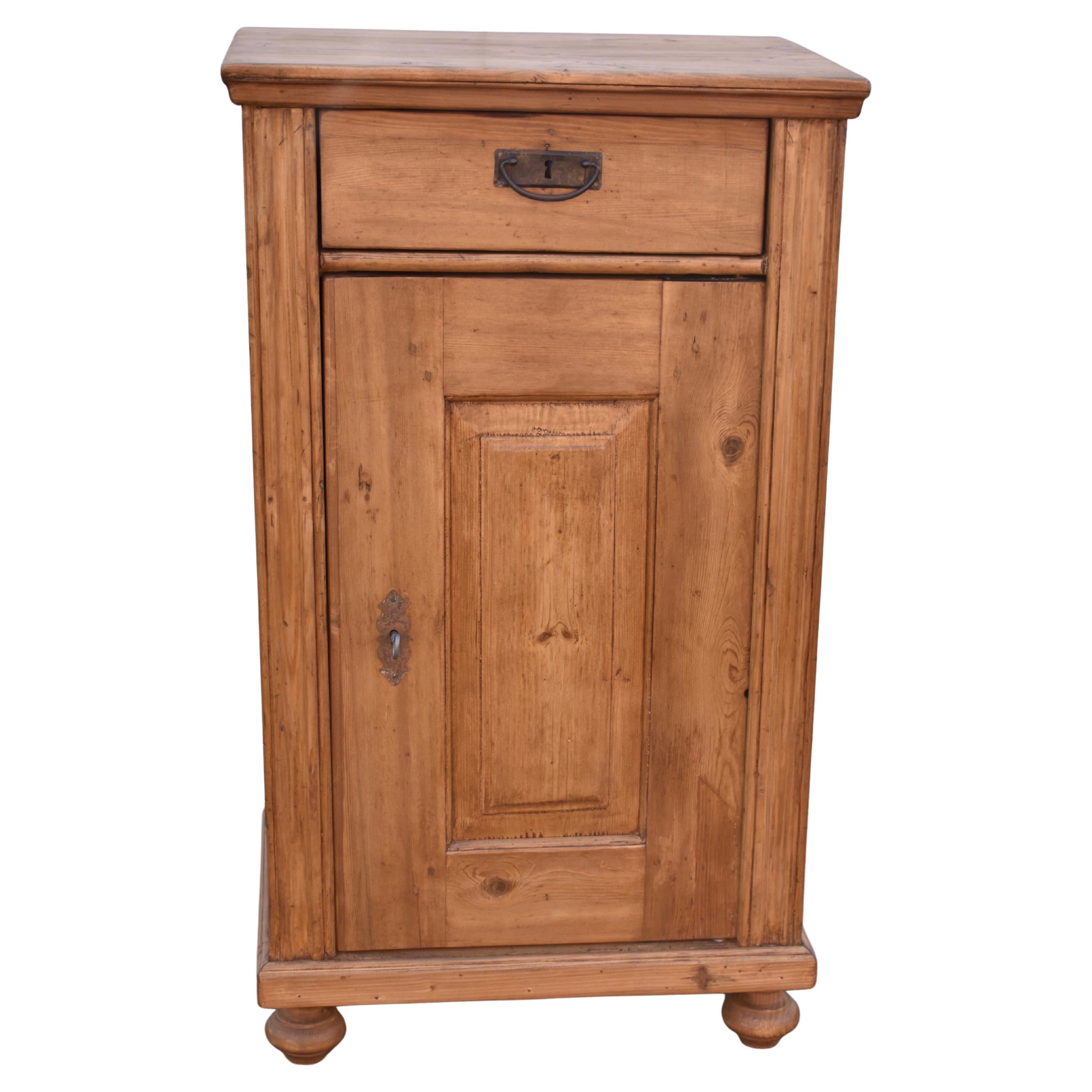 Pine Side Cupboard with One Door and One Drawer