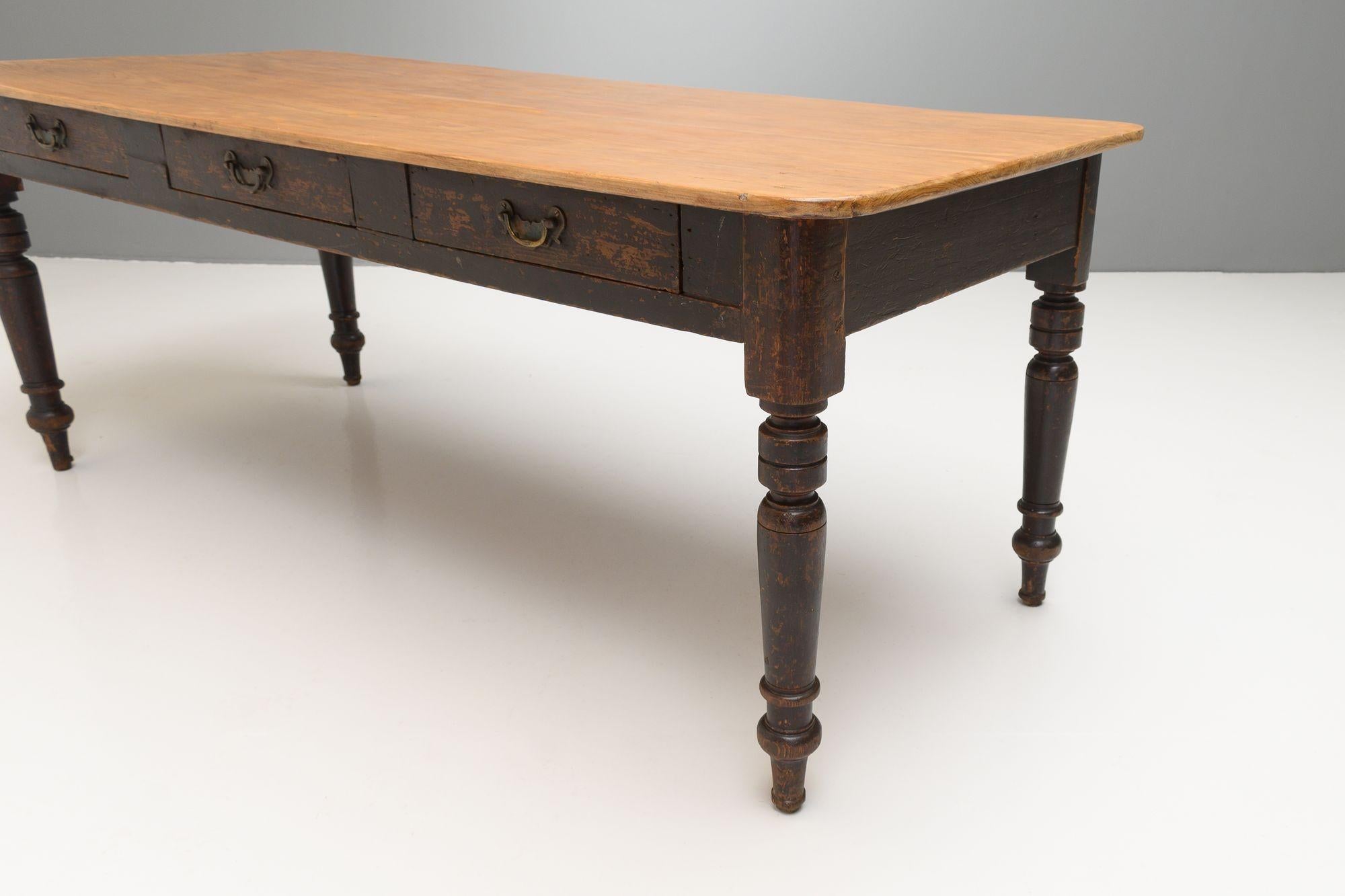 Late 19th Century Pine Side Table For Sale