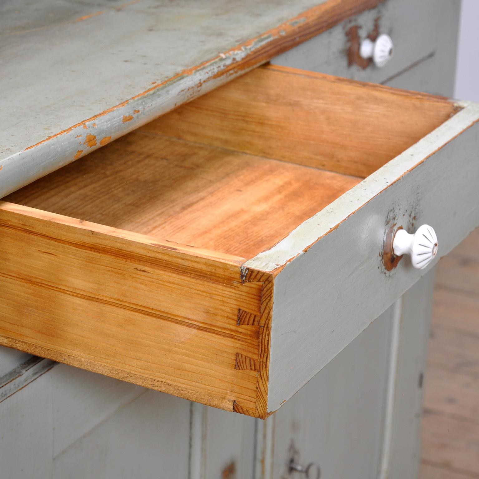 Inizio XX secolo Credenza in pino, 1900 in vendita