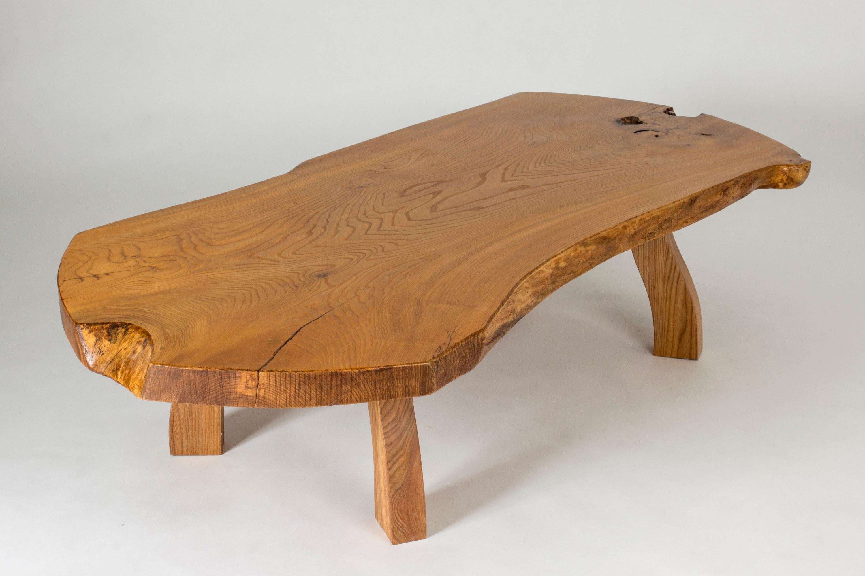 Pine Slab Coffee Table from Carl-Axel Beijbom In Excellent Condition In Stockholm, SE