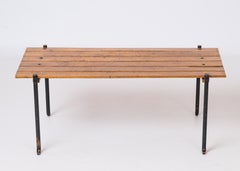 Table basse Fer Battu dans le style d'Adnet, France, années 1960