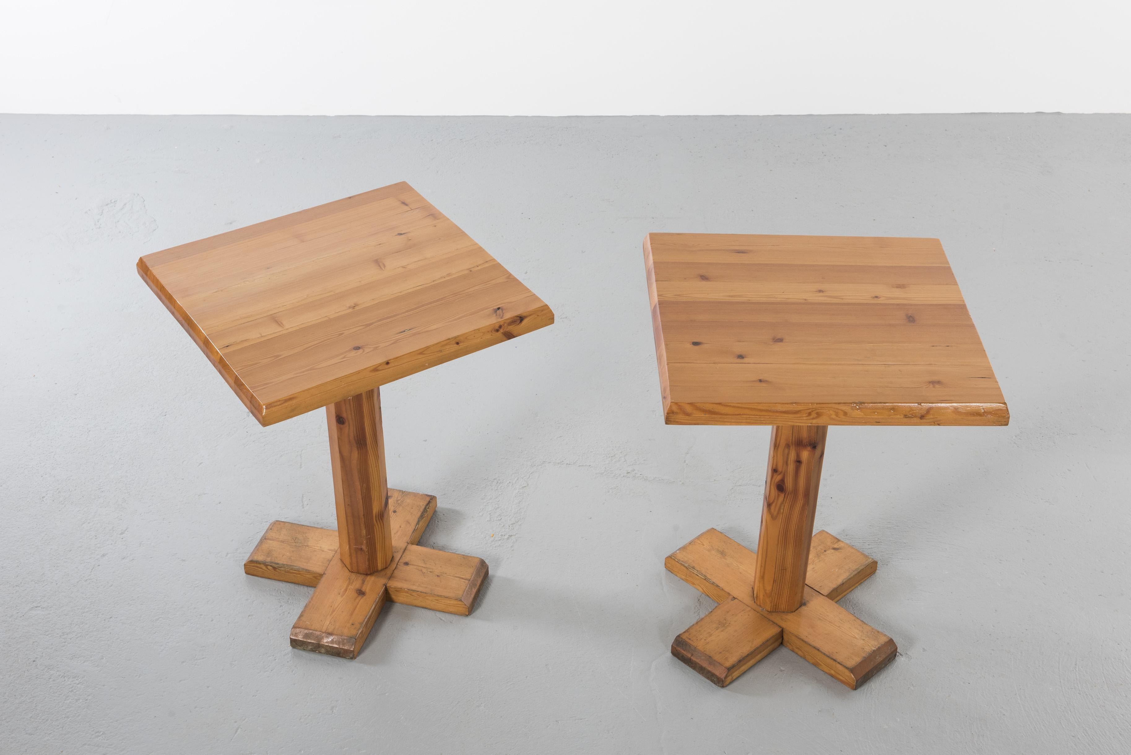 Pine Square Snack Tables, 1960 For Sale 4