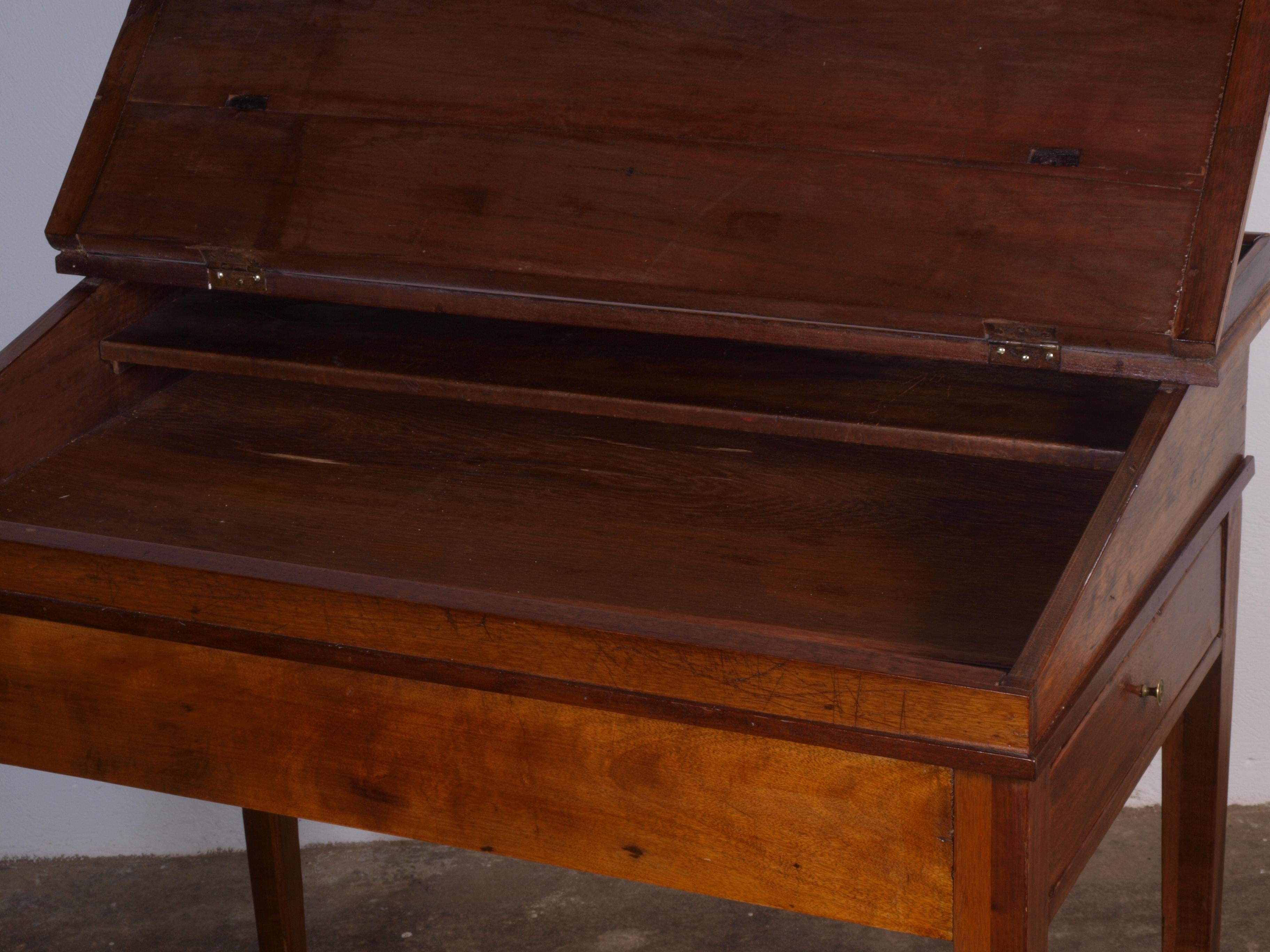 Pine Standing Desk with Slant Top, Denmark, 1890s For Sale 5