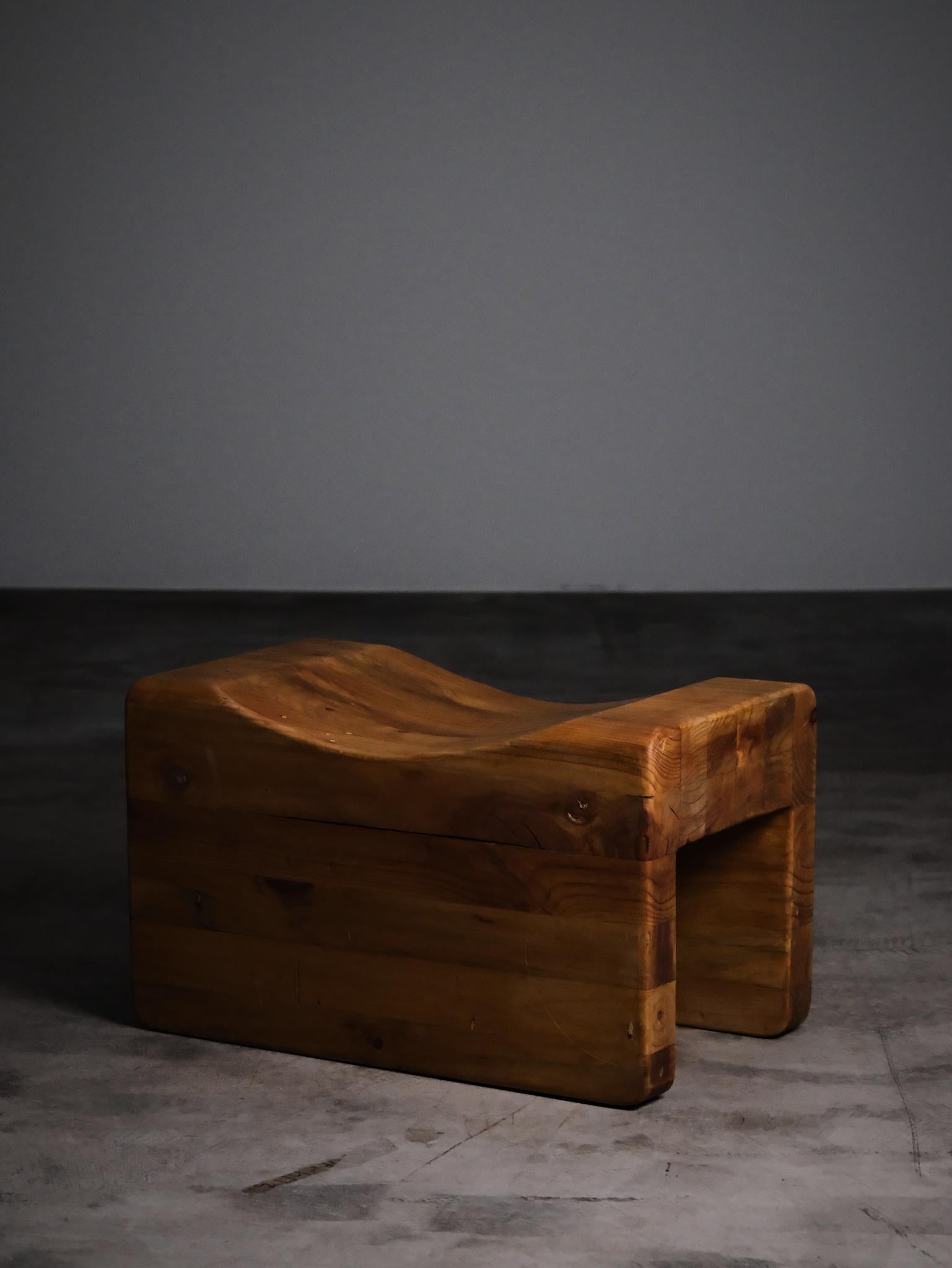 Rare stool made by K. J. Pettersson & Söner in Storvreta, Sweden, during the 1970s.

Long misattributed to Axel Einar Hjorth. 

Minimalist design in pine wood.