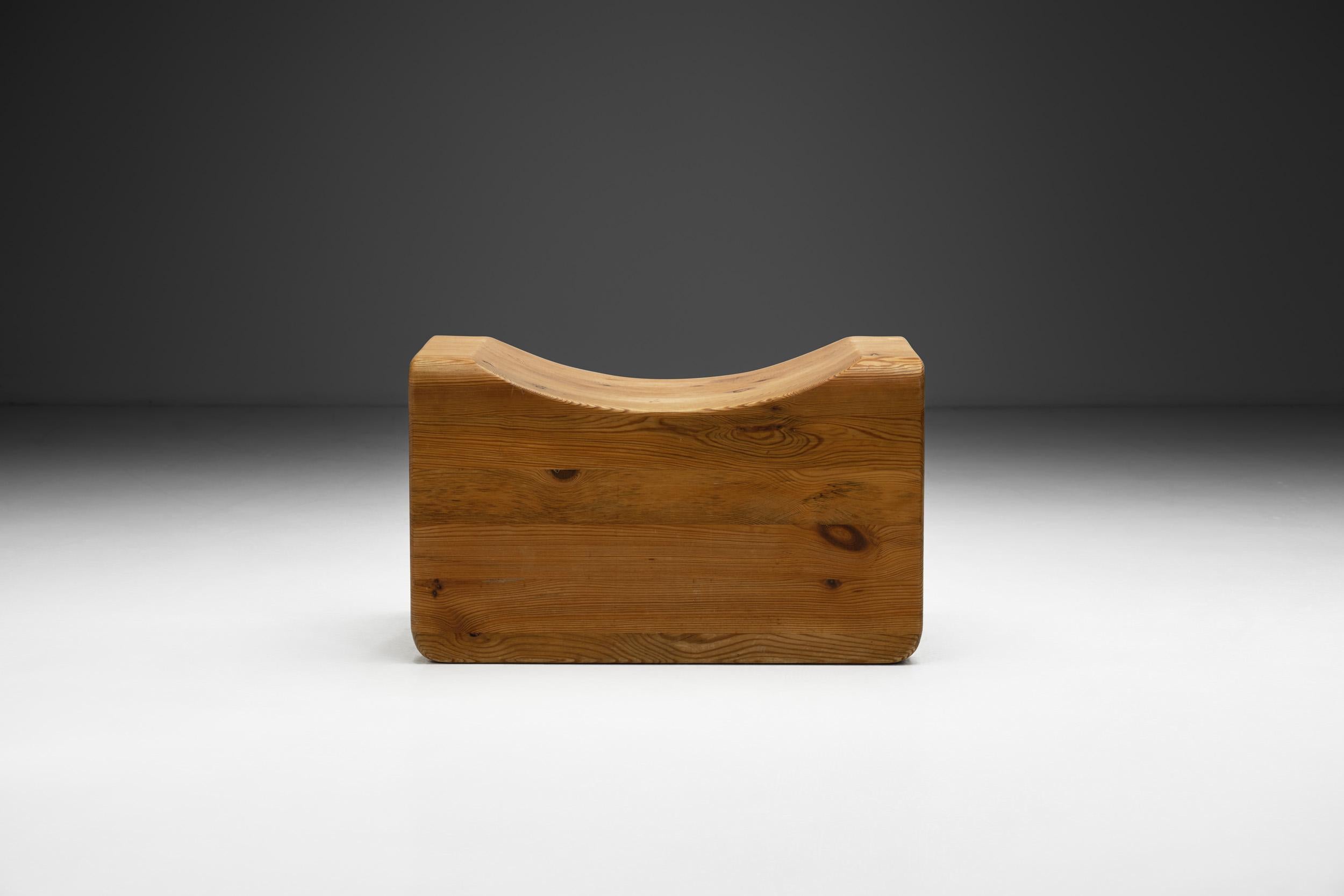 Tabouret en pin par K.J. Pettersson & Söner, Suède, années 1970 Bon état - En vente à Utrecht, NL