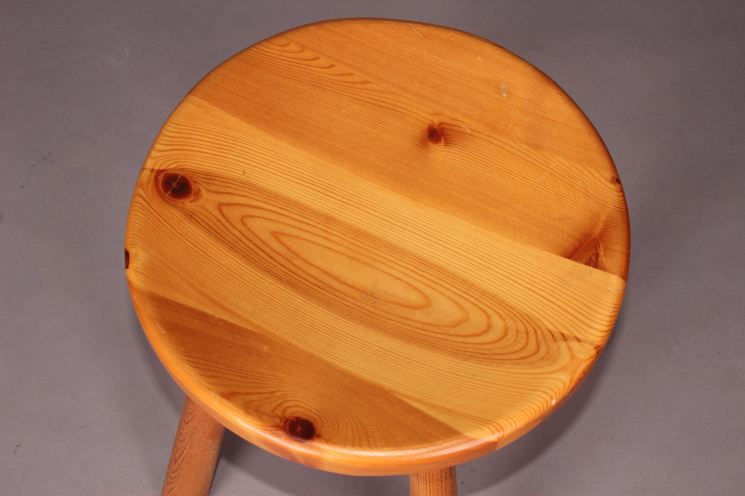 Pine stool.