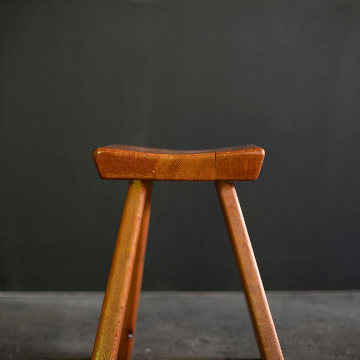 Pine Stool from Les Arcs 1800, France, 1980s 2