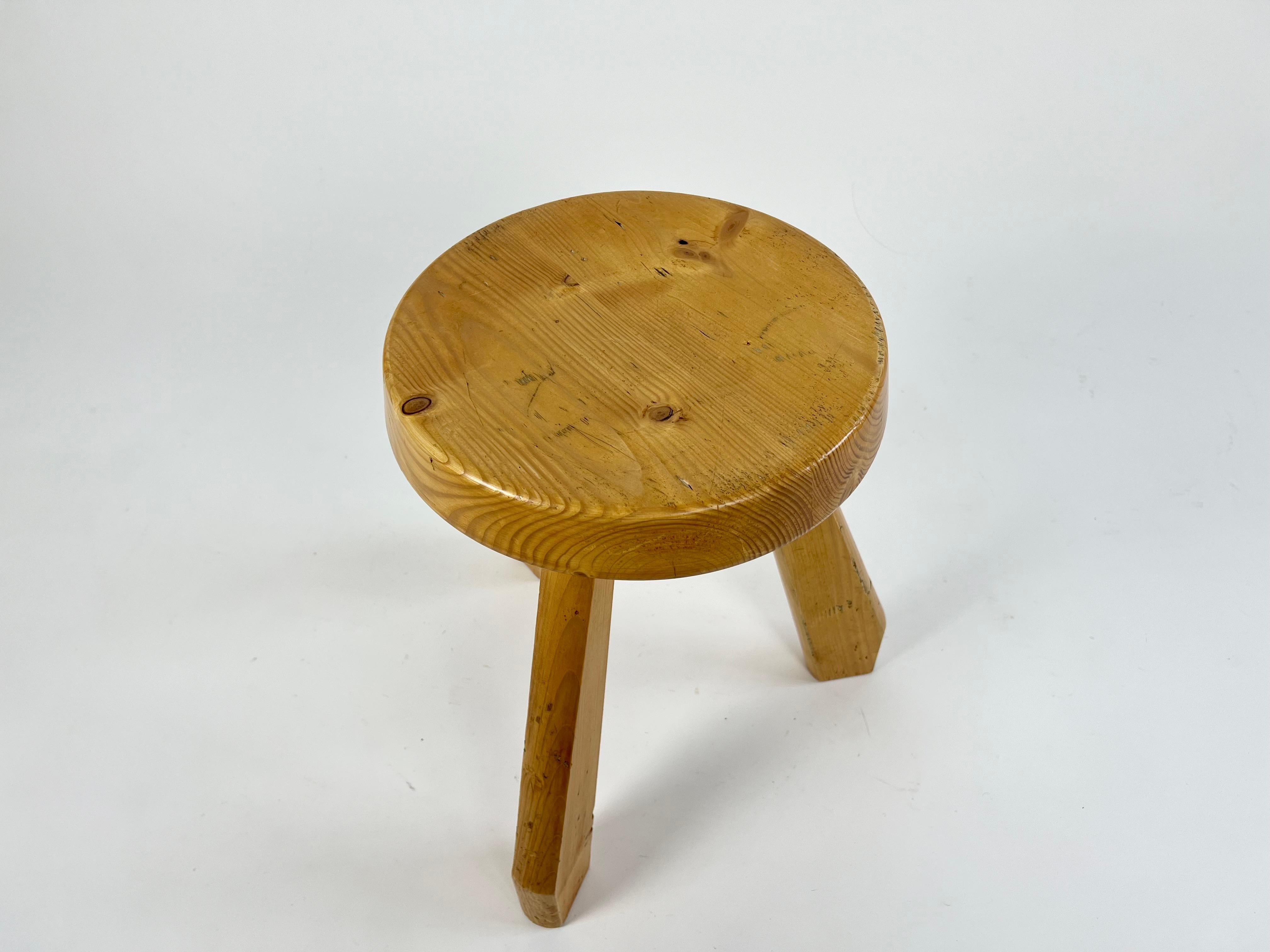 Pine stool from Les Arcs, Charlotte Perriand, France 1960-70s For Sale 9