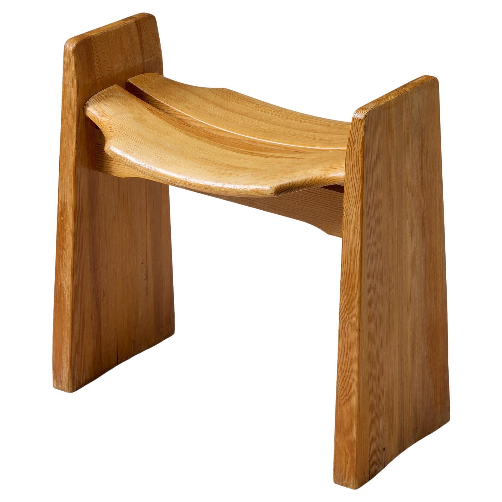 Pine stool 'Jonte' Designed by Gilbert Marklund for Furusnickarn AB