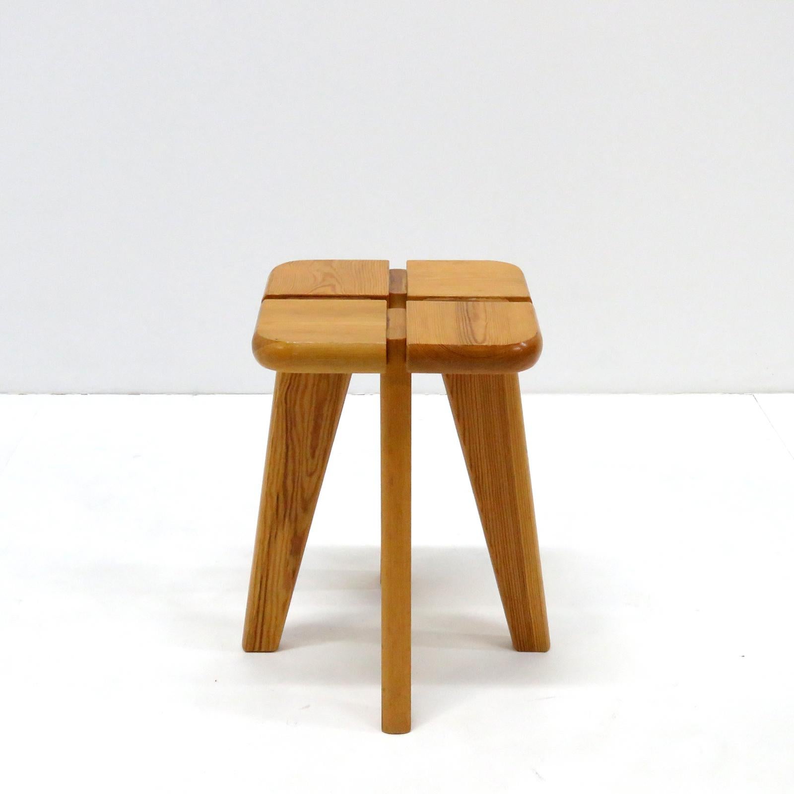 Pine Stools Finland, 1960 In Good Condition In Los Angeles, CA