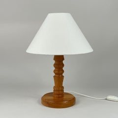 Tischlampe aus Kiefer, Schweden 1970er