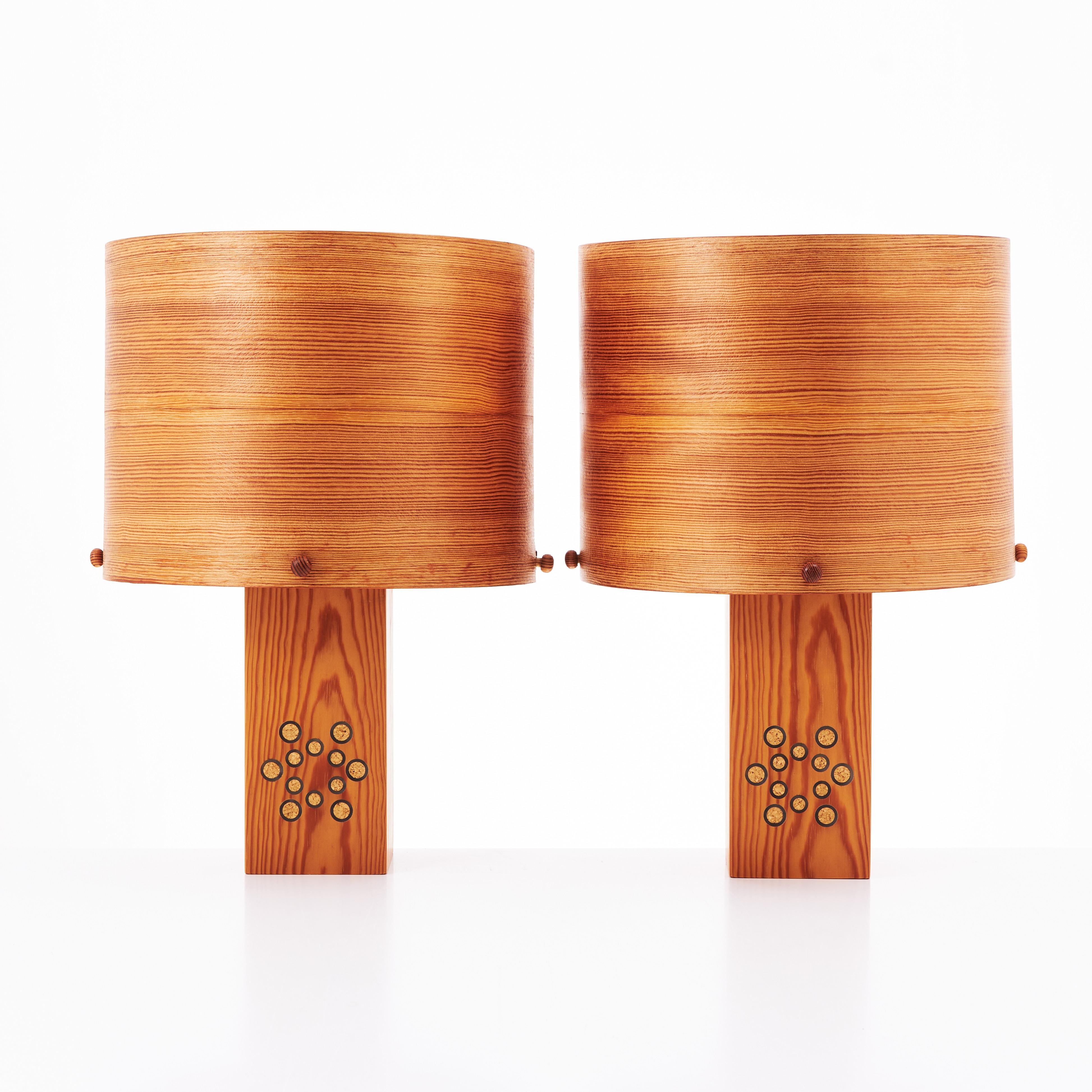 Lámparas de mesa de madera de pino anónima Francia 1970 en venta 1