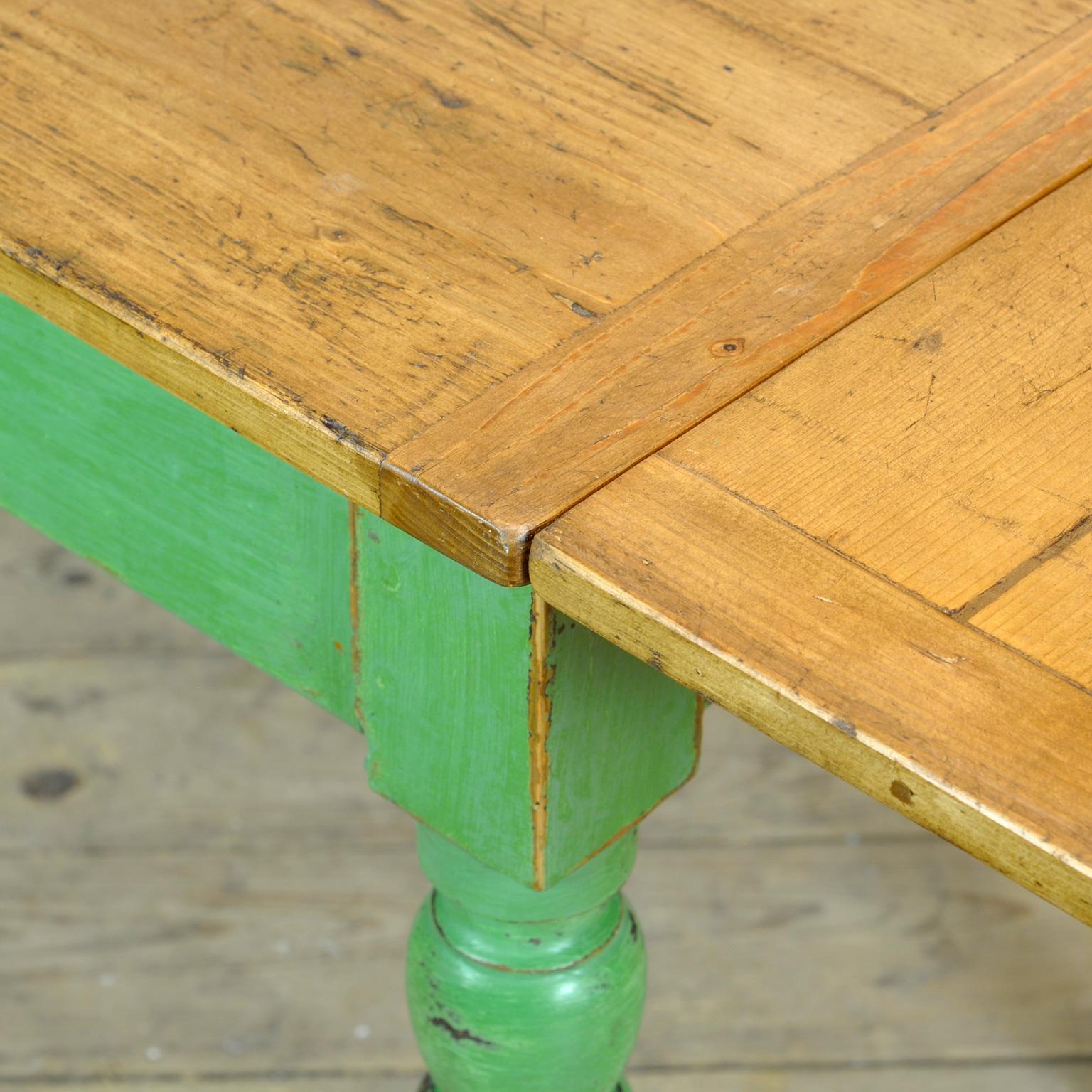 Pine Table with Extendable Top, 1930s 1
