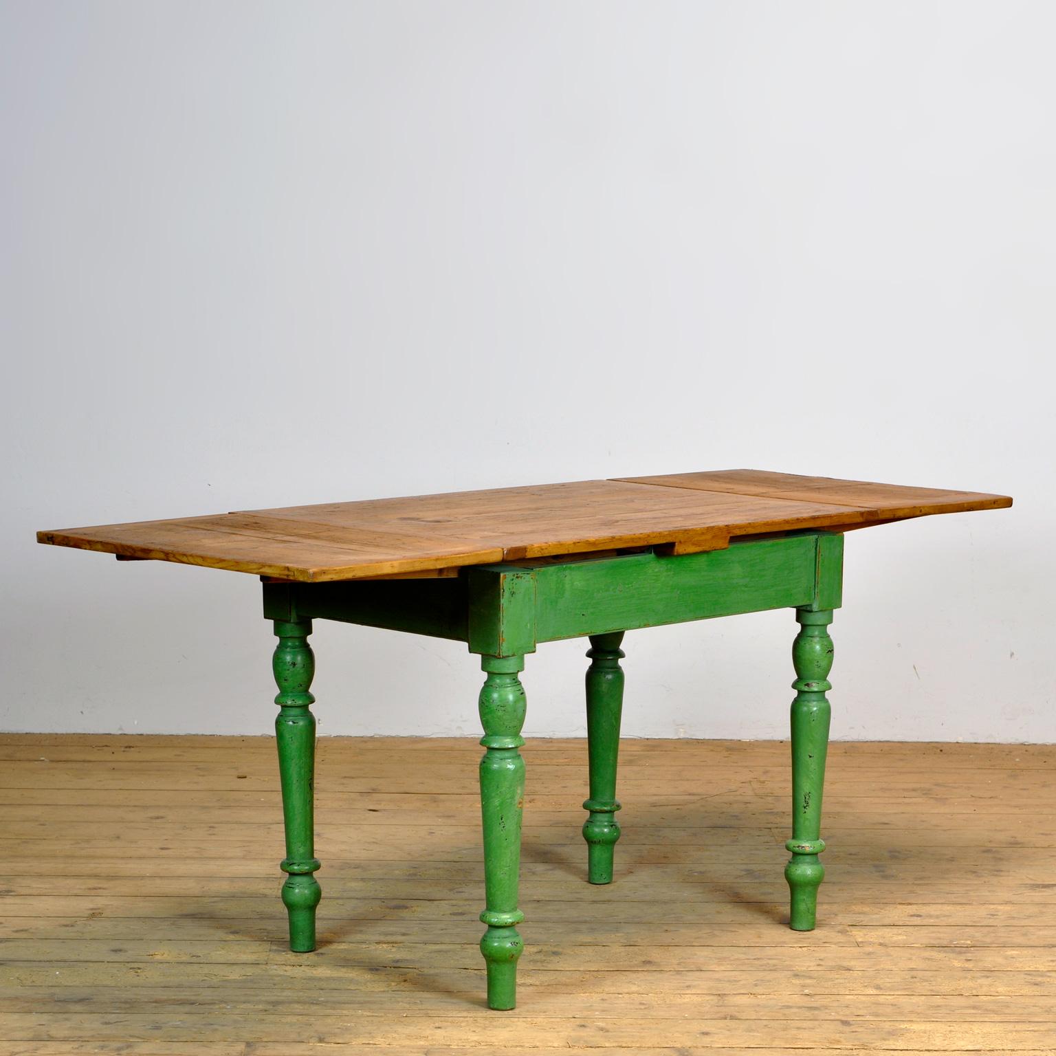 French Pine Table with Extendable Top, 1930s
