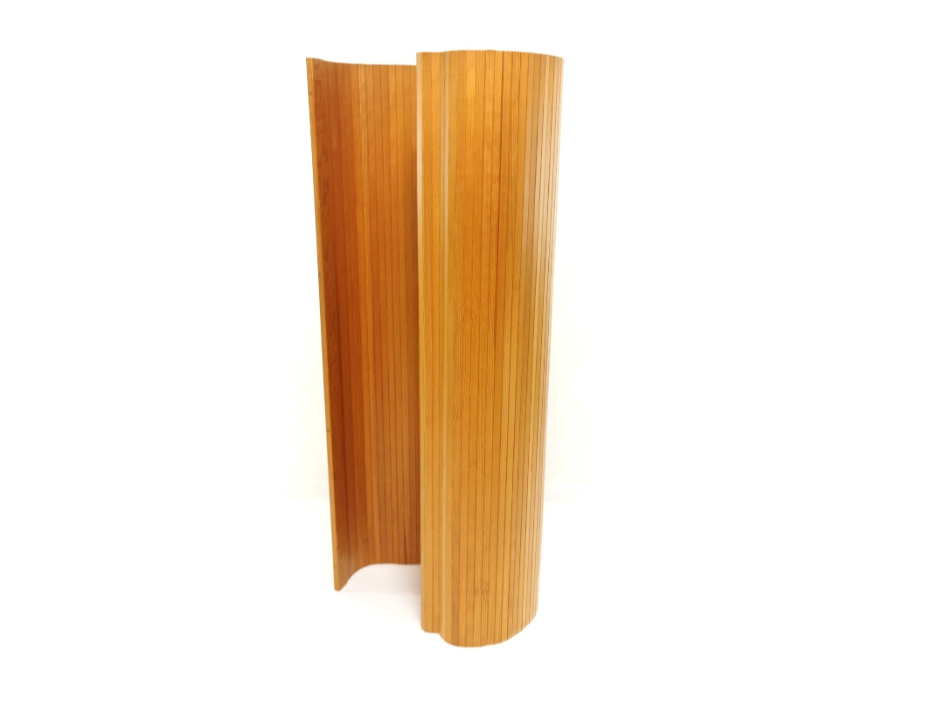 Mid-Century Modern Pine Tambour Room Divider / Screen in the Manner of Aalto by Habitat, 1980s