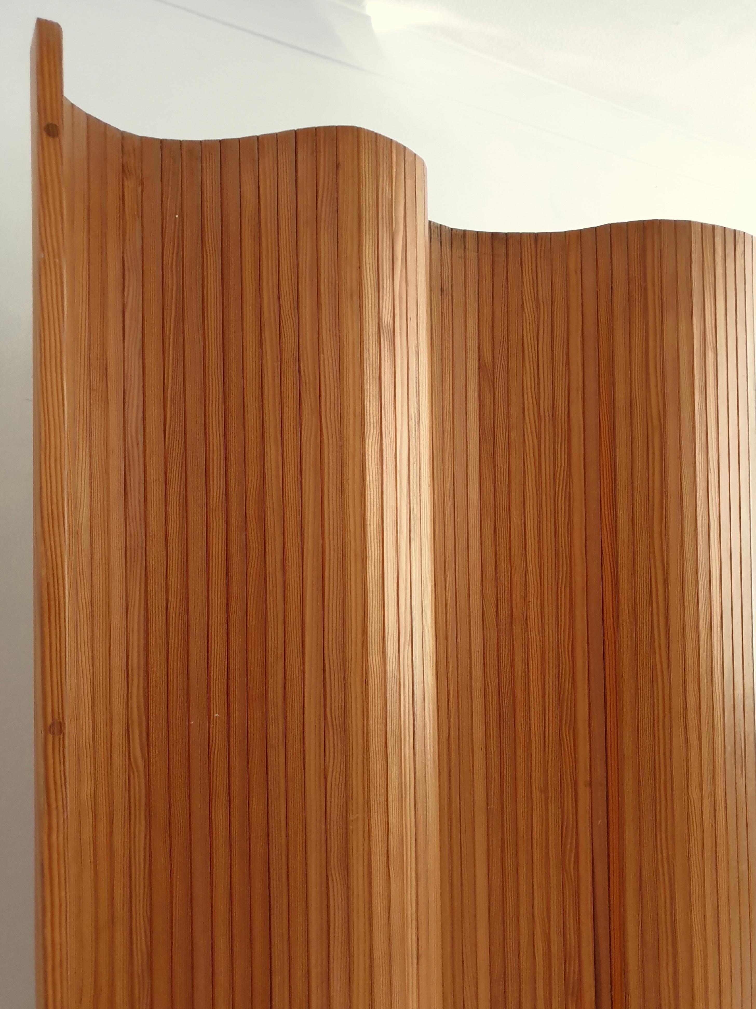 Pine Tambour Room Divider / Screen in the Manner of Aalto by Habitat, circa 1980 4