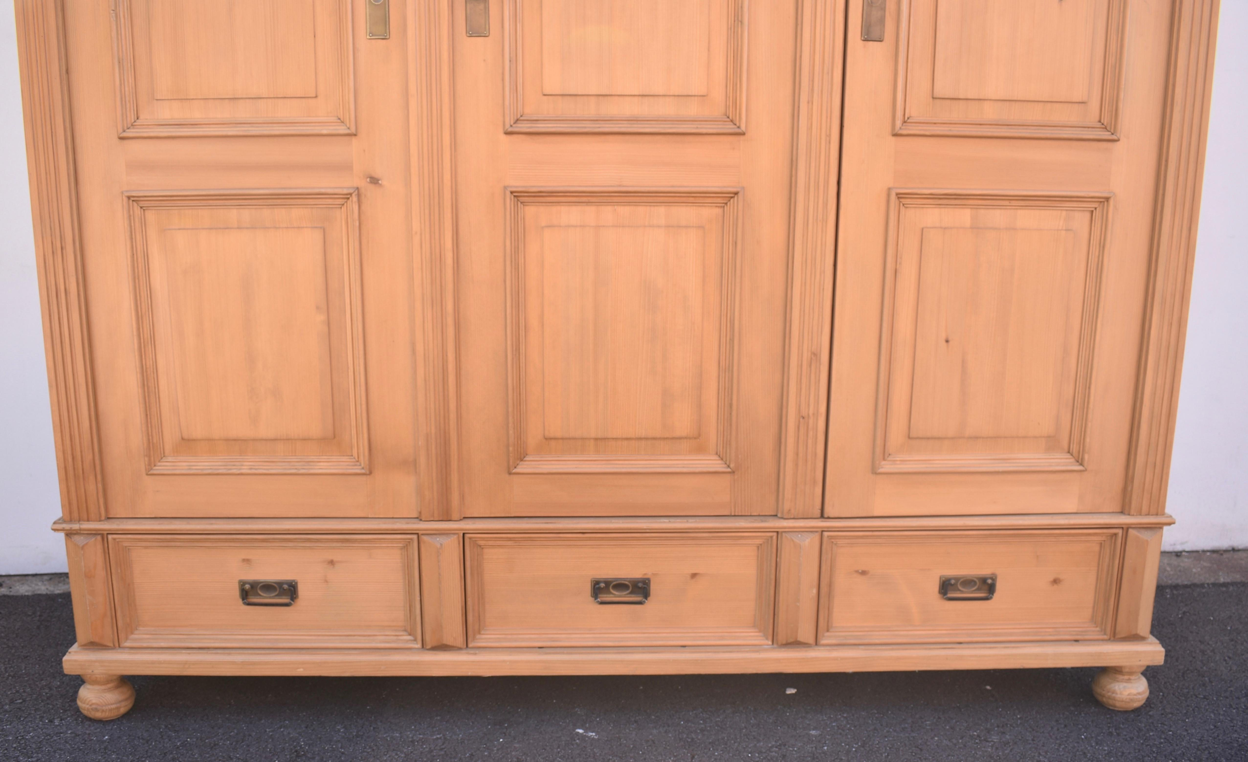 Pine Three Door Knock-Down Armoire, Reproduction, Netherlands 1