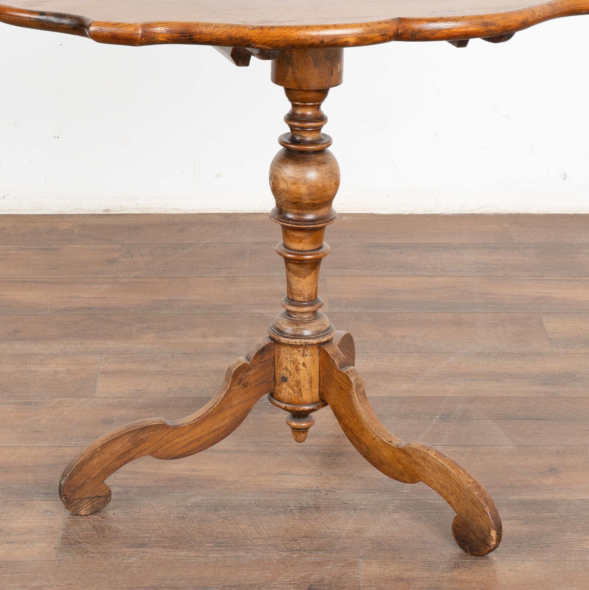 Pine Tilt Top Side Table, Sweden circa 1800-40 2