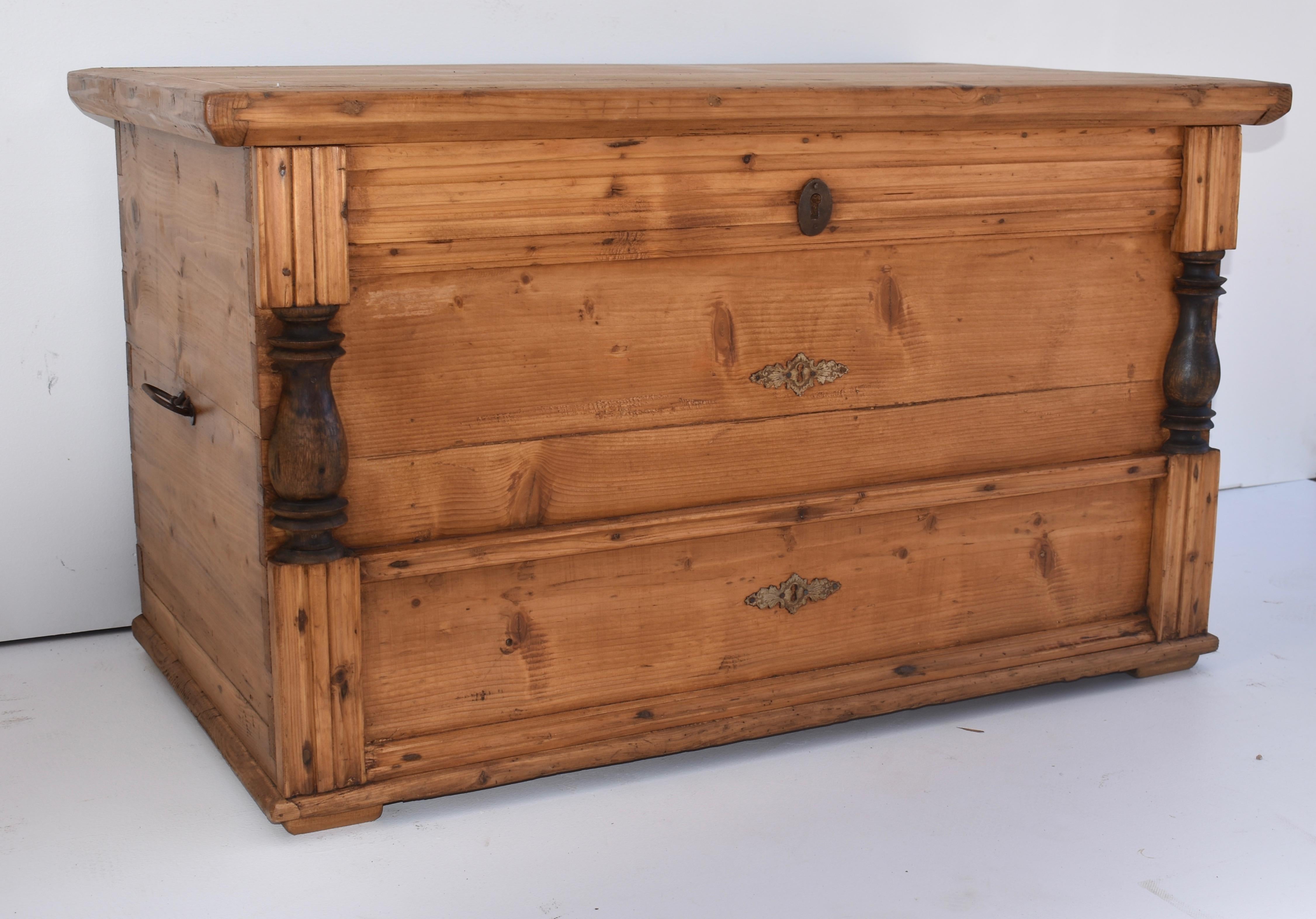 Country Pine Trunk or Blanket Chest