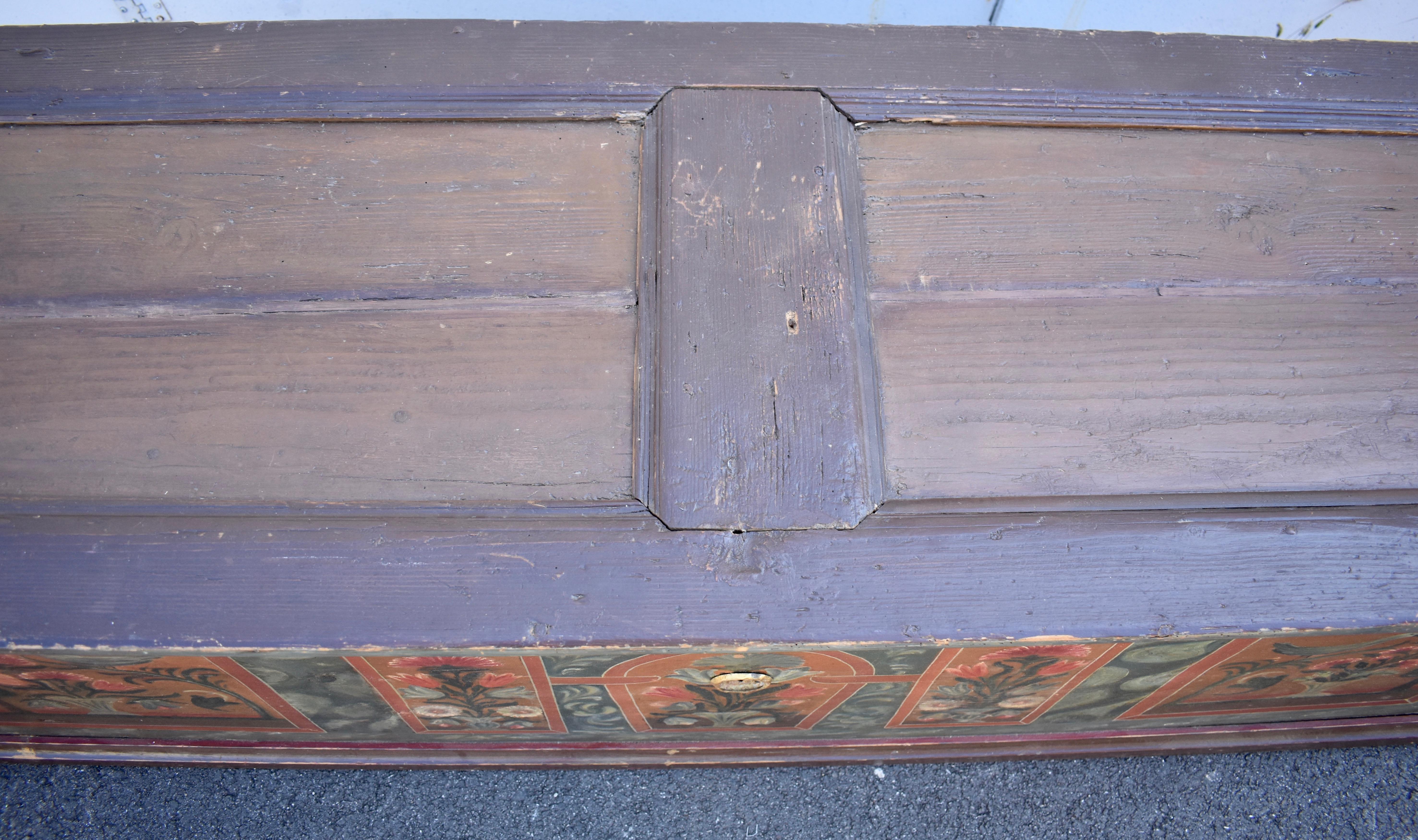 Pine Trunk or Blanket Chest in Decorative Paint For Sale 5