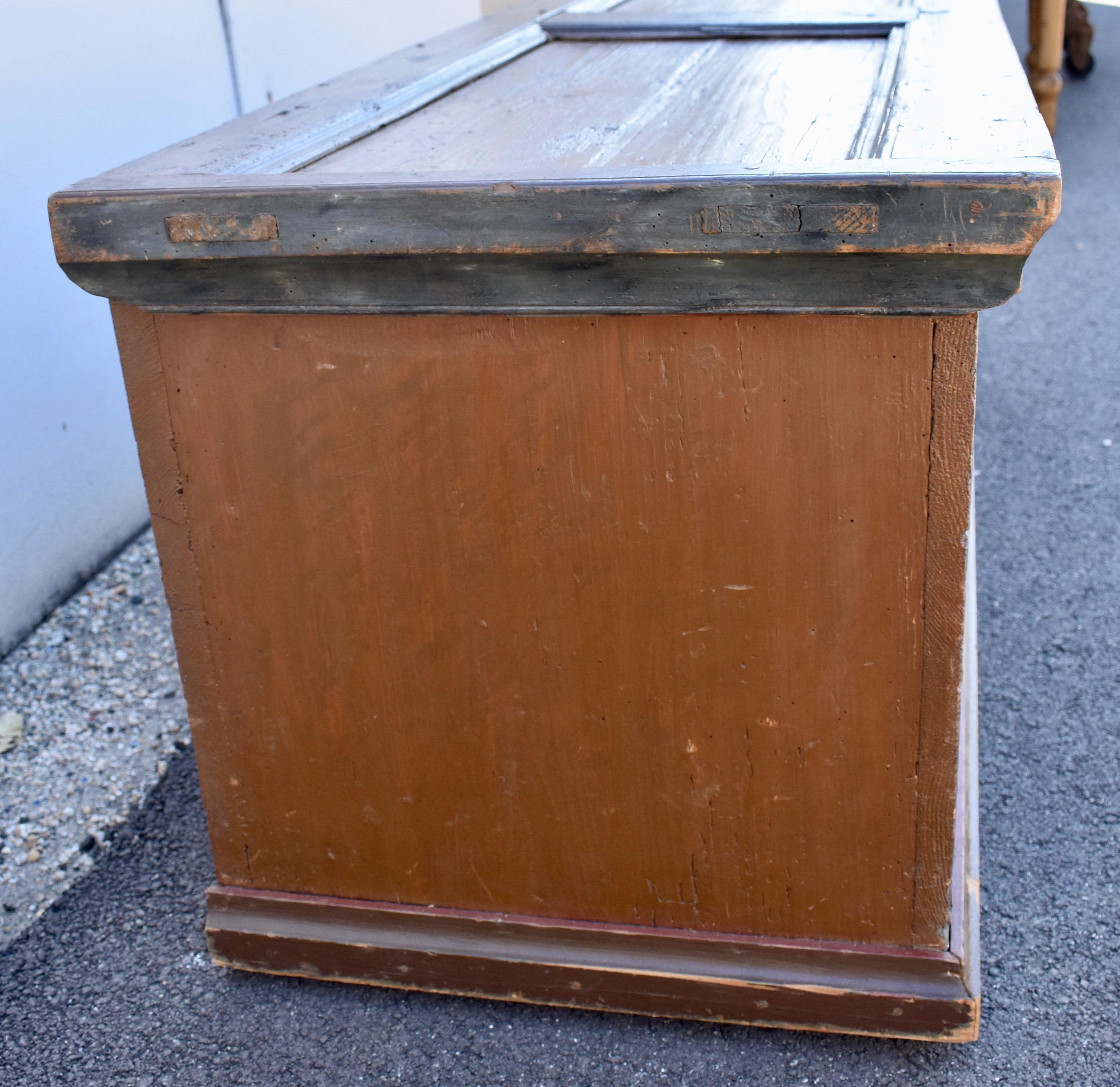 19th Century Pine Trunk or Blanket Chest in Decorative Paint For Sale