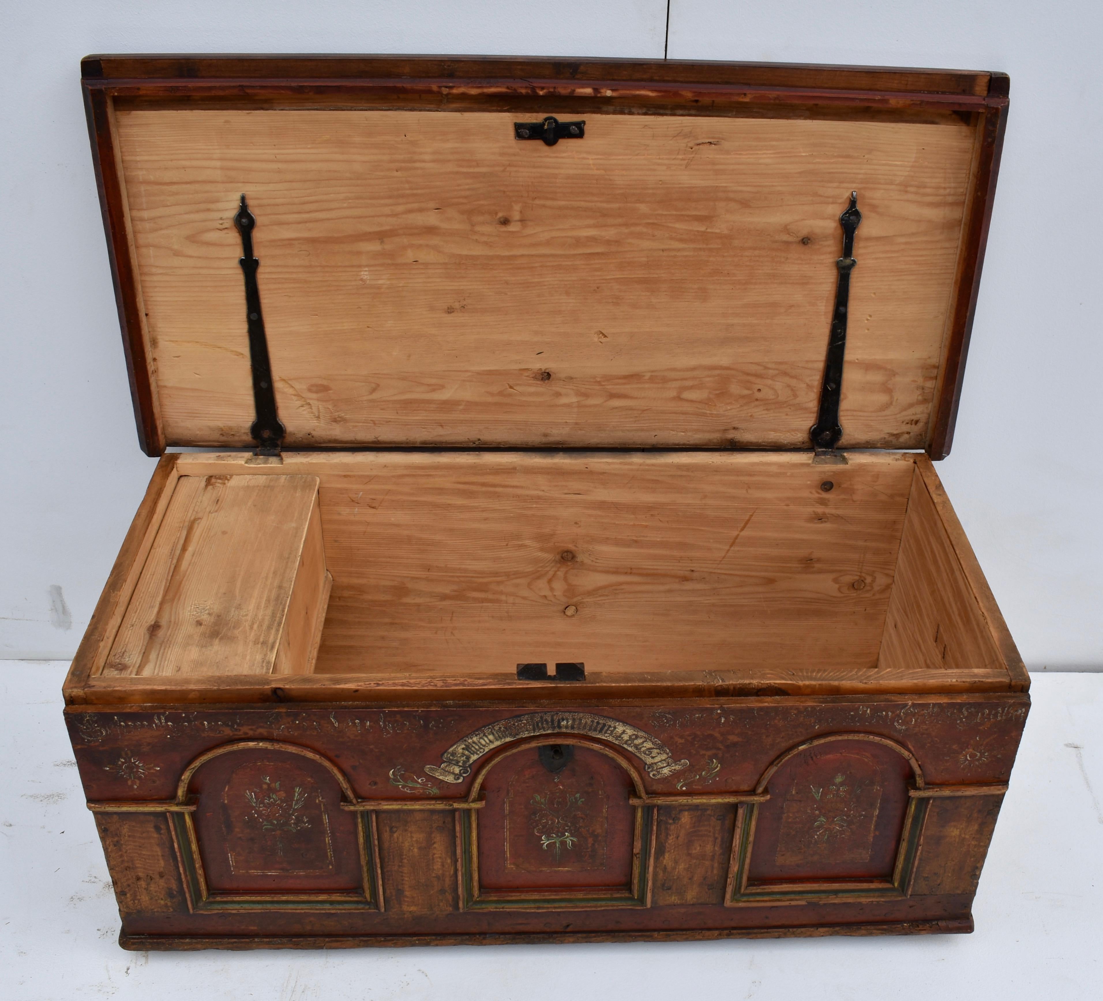 Pine Trunk or Blanket Chest in Original Decorative Paint, Dated 1846 7