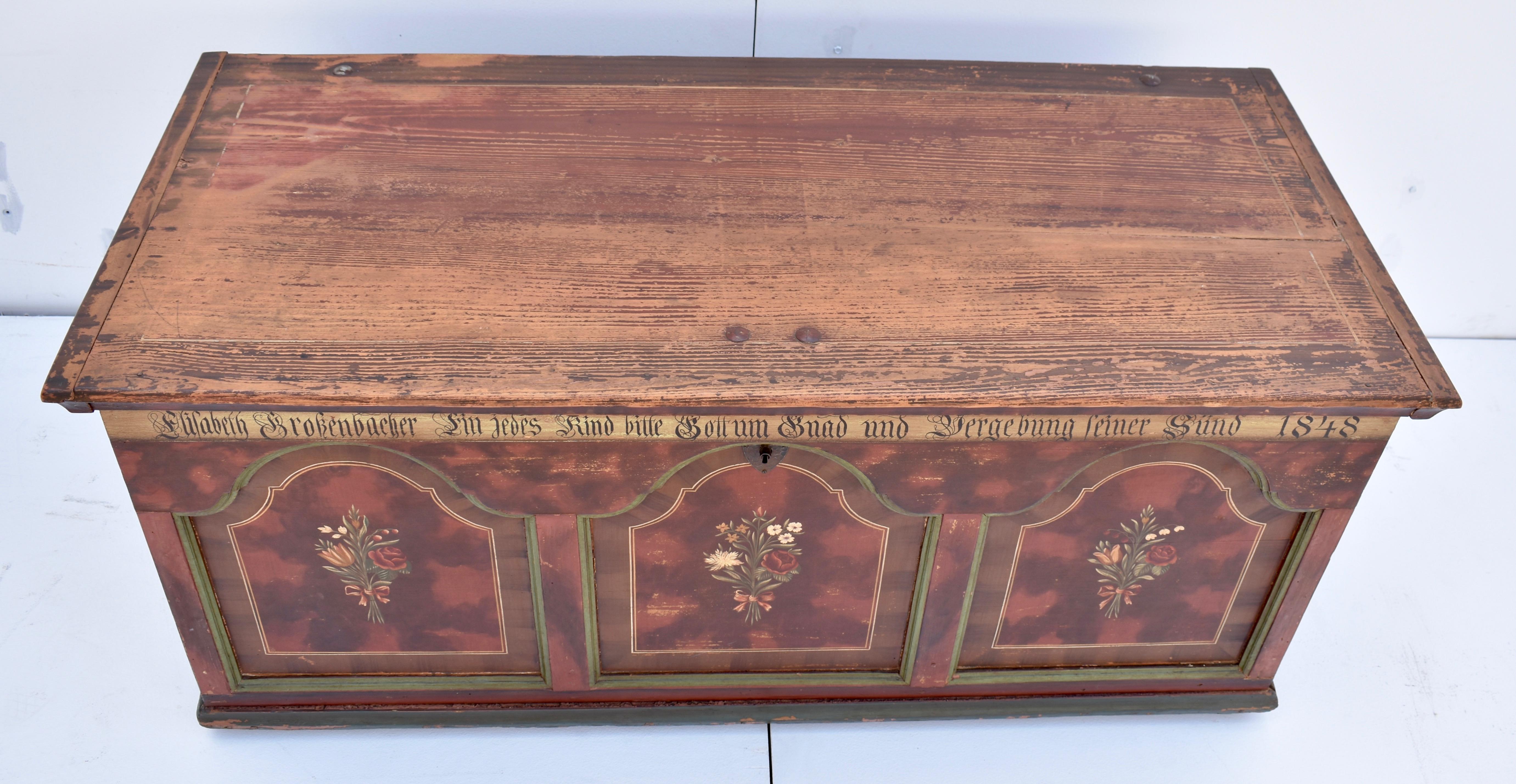 Hand-Painted Pine Trunk or Blanket Chest in Original Decorative Paint For Sale