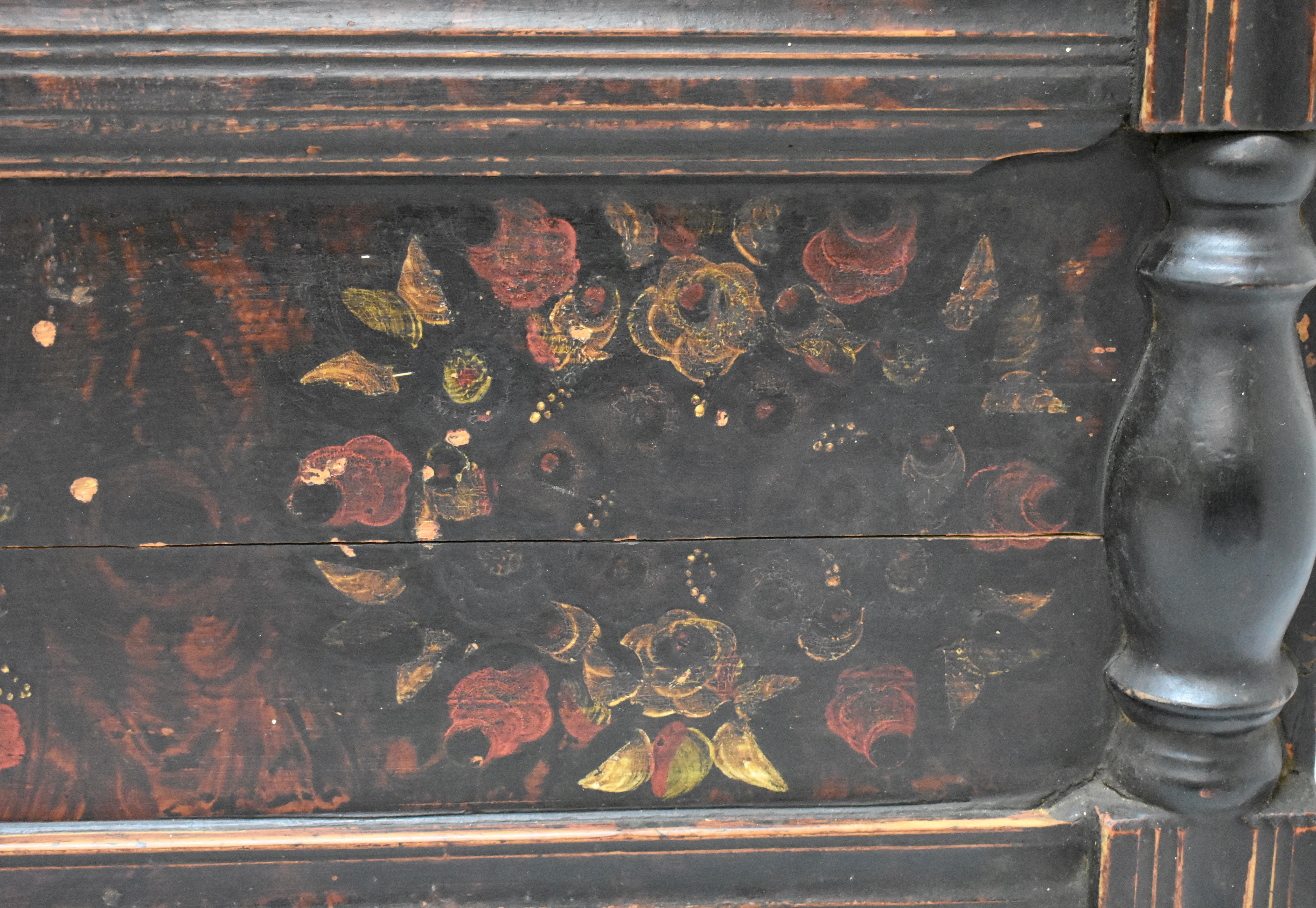 Pine Trunk or Blanket Chest in Original Paint 3
