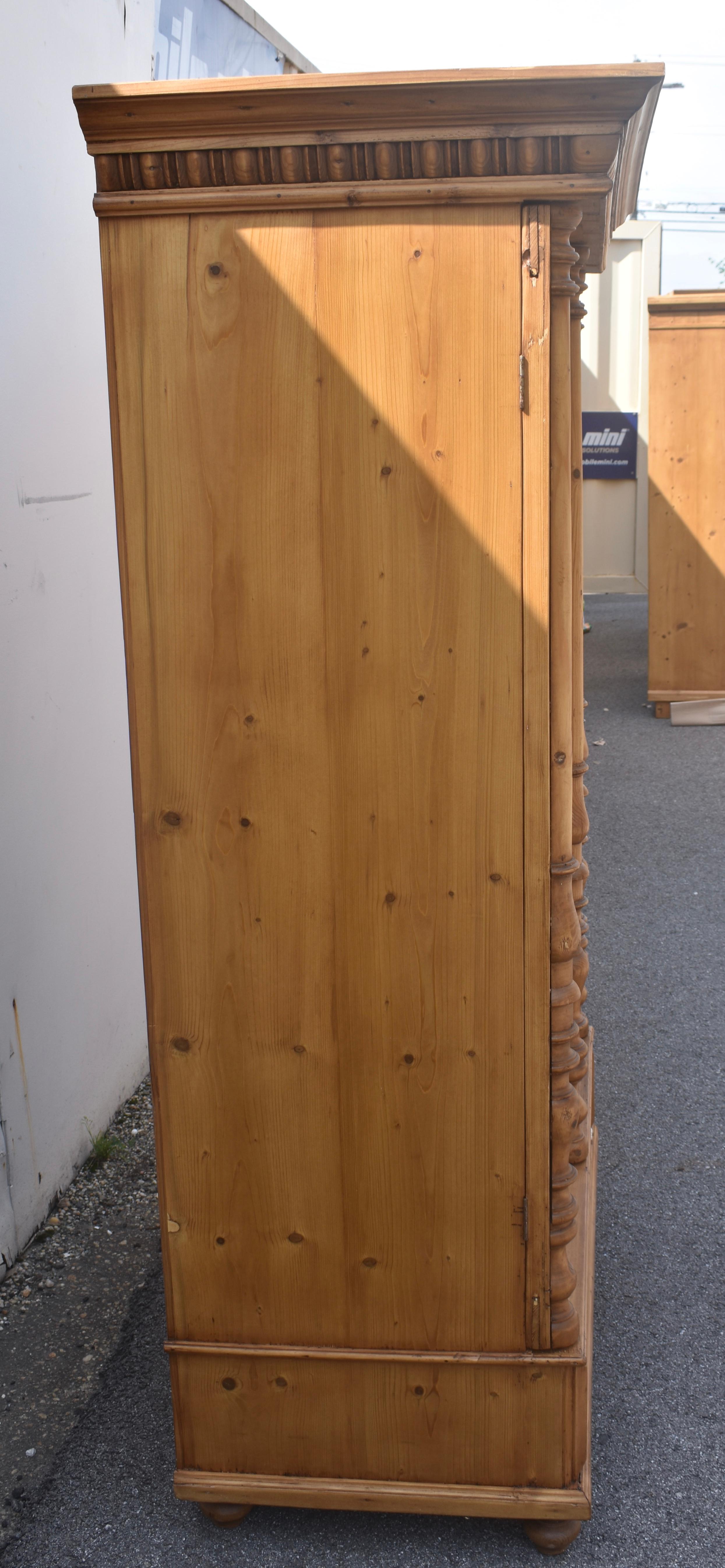 Armario Dos Puertas Pino en venta 3
