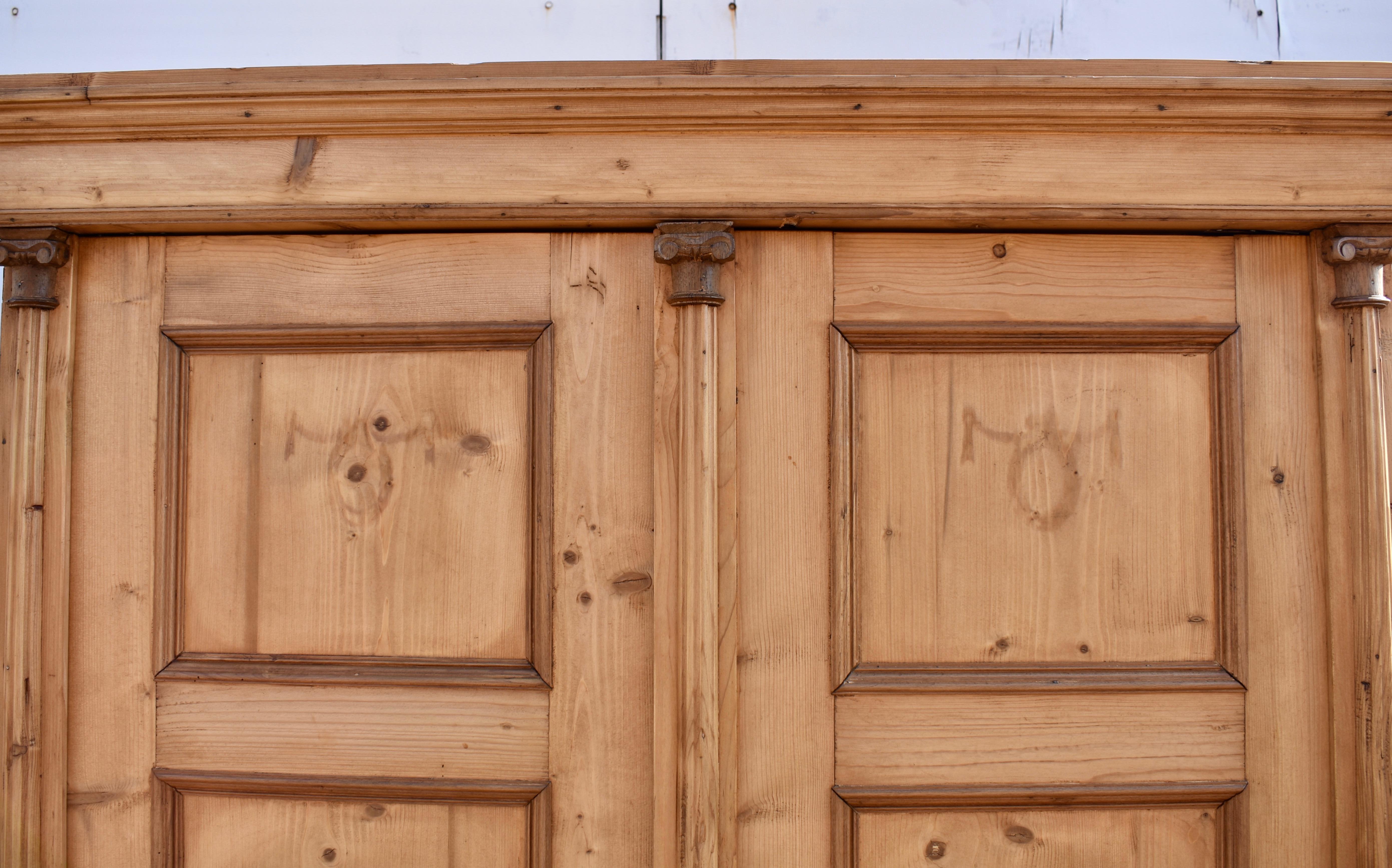 Kiefernholz Zweitüriger Kleiderschrank im Angebot 4