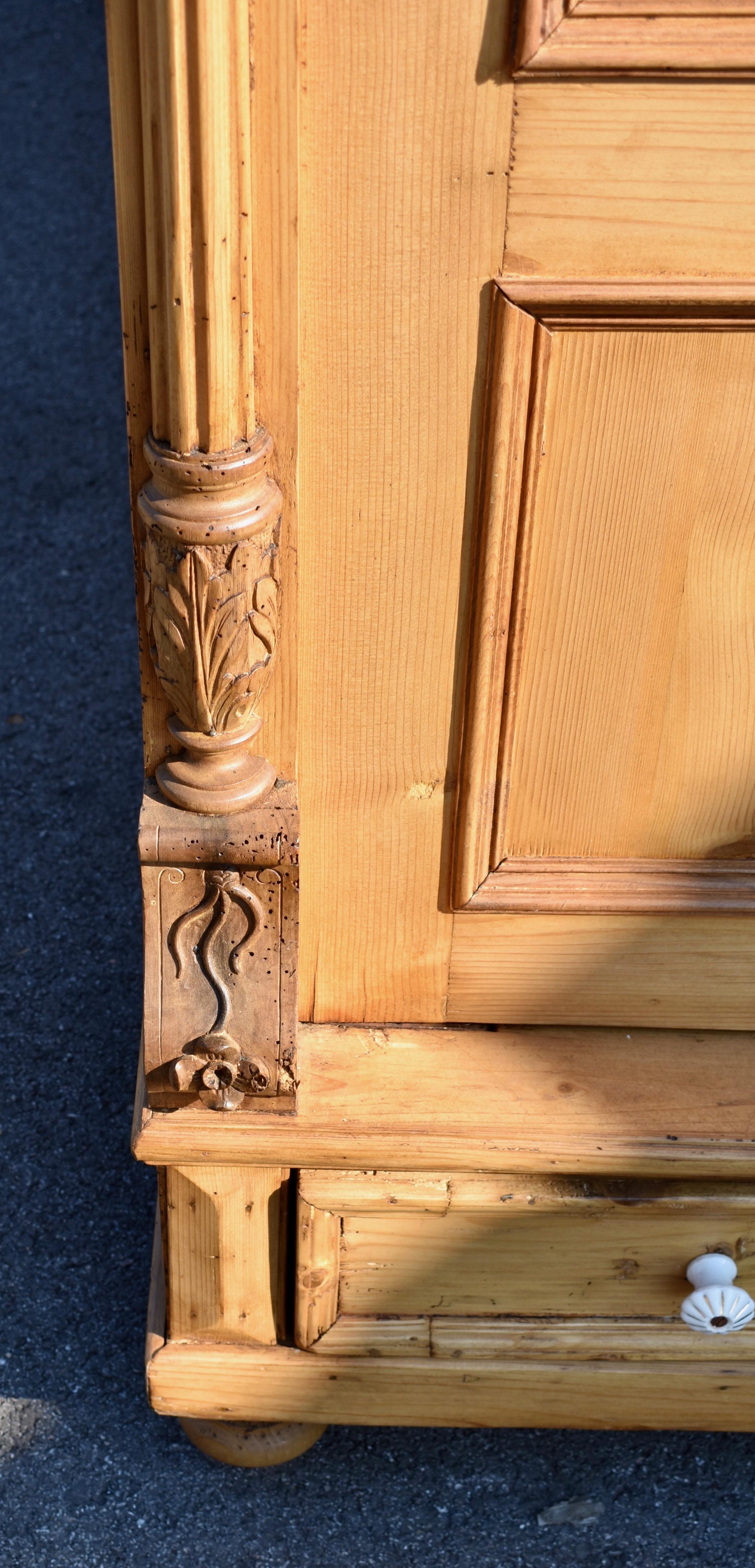 Kiefernholz Zweitüriger Kleiderschrank im Angebot 9