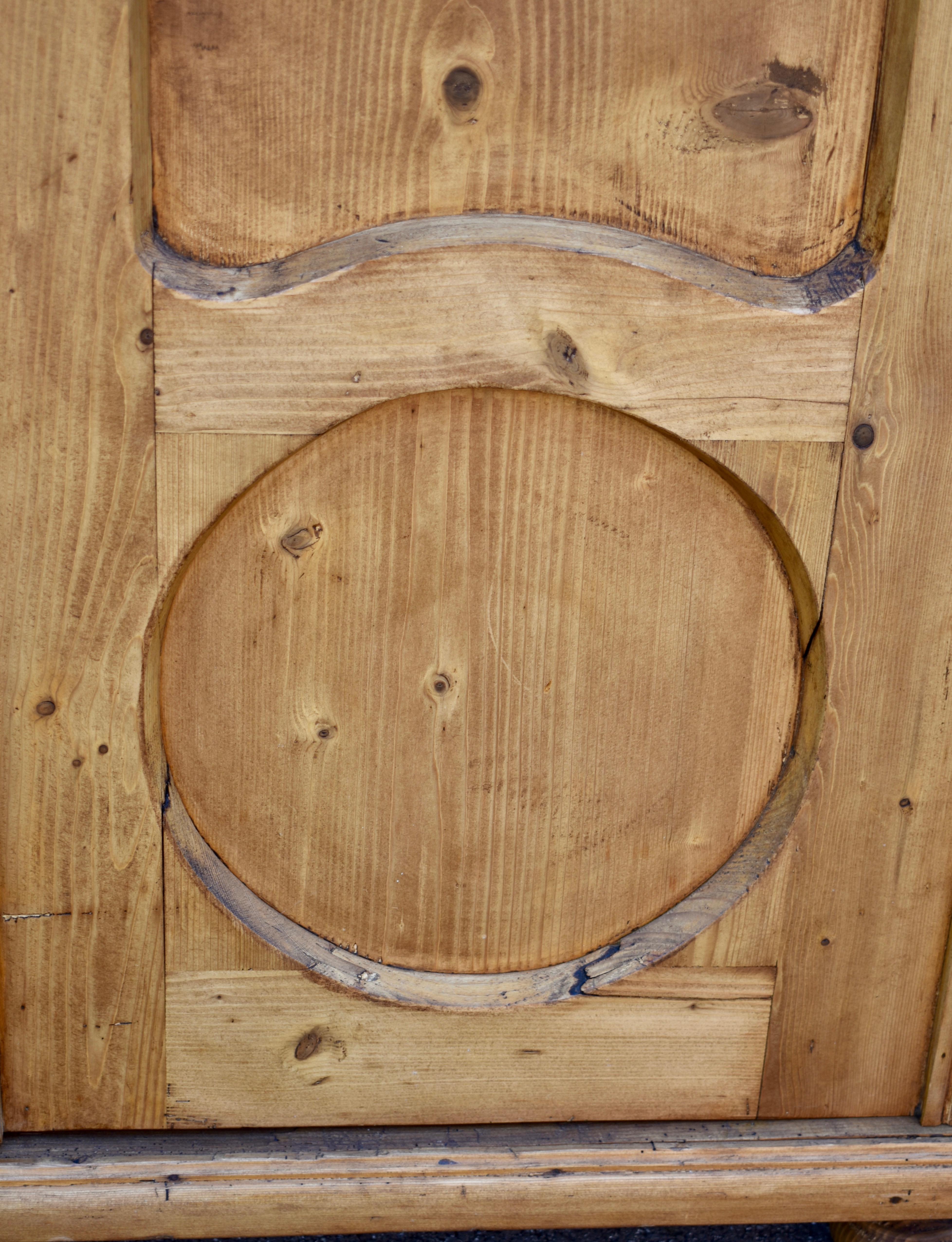 Armoire in pino a due ante con doppio piano Bonnet in vendita 5