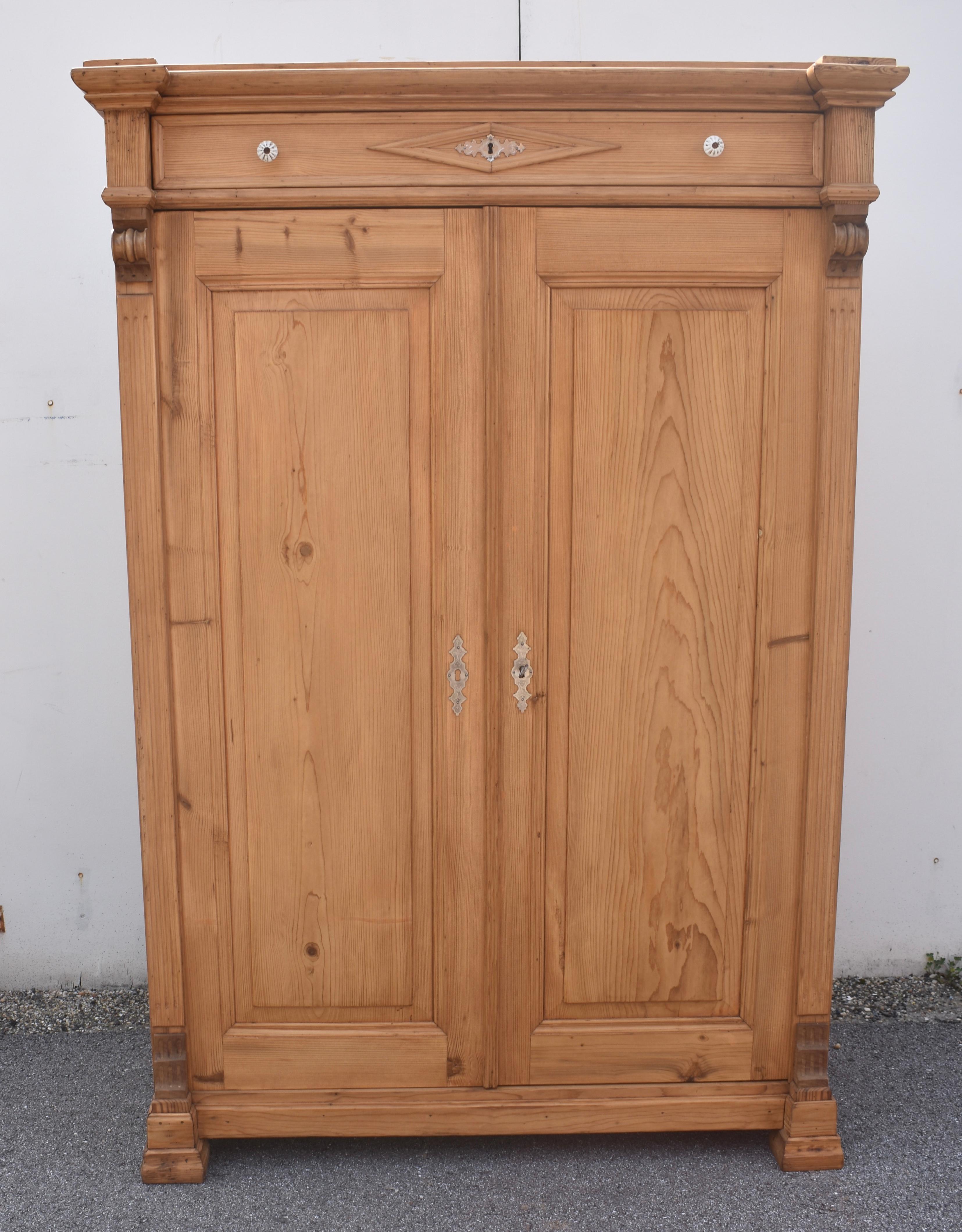 28VJL54 Pine Two Door Vertigo or Vertical Cabinet 47.5”Wx20”Dx69”H France, circa 1910 $1795.00
This lovely piece is relatively large for a Vertigo, translated as “Vertical Cabinet, as the Dutch call a medium size cupboard with this configuration of
