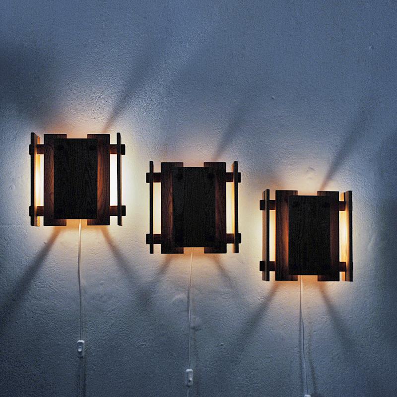 Late 20th Century Pine wall lamps set of three by Gunnar Næss for Høvik Verk, Norway 1970s