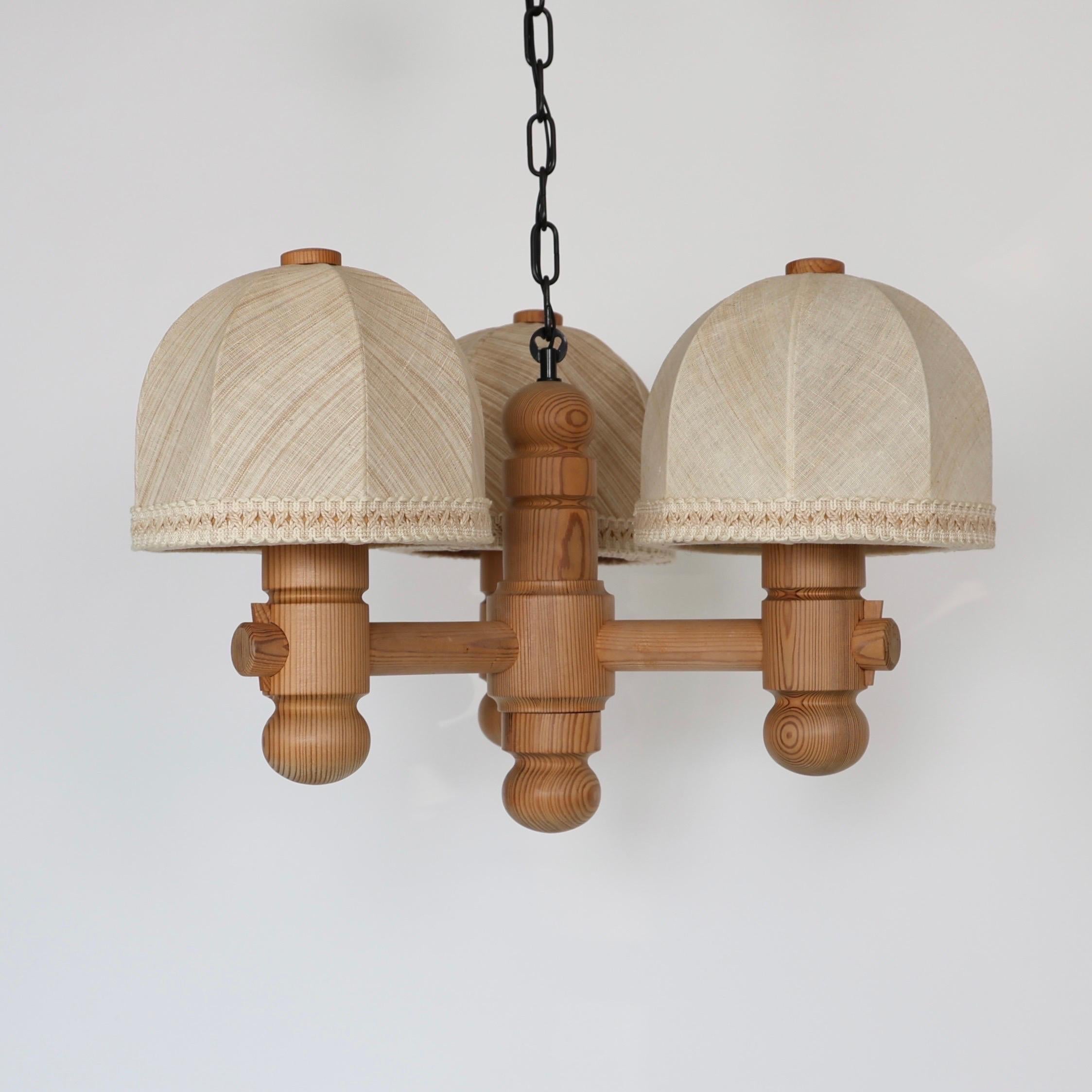 Pine Wood Chandelier by Jan Wickelgren for Aneta, Sweden, 1970s For Sale 1