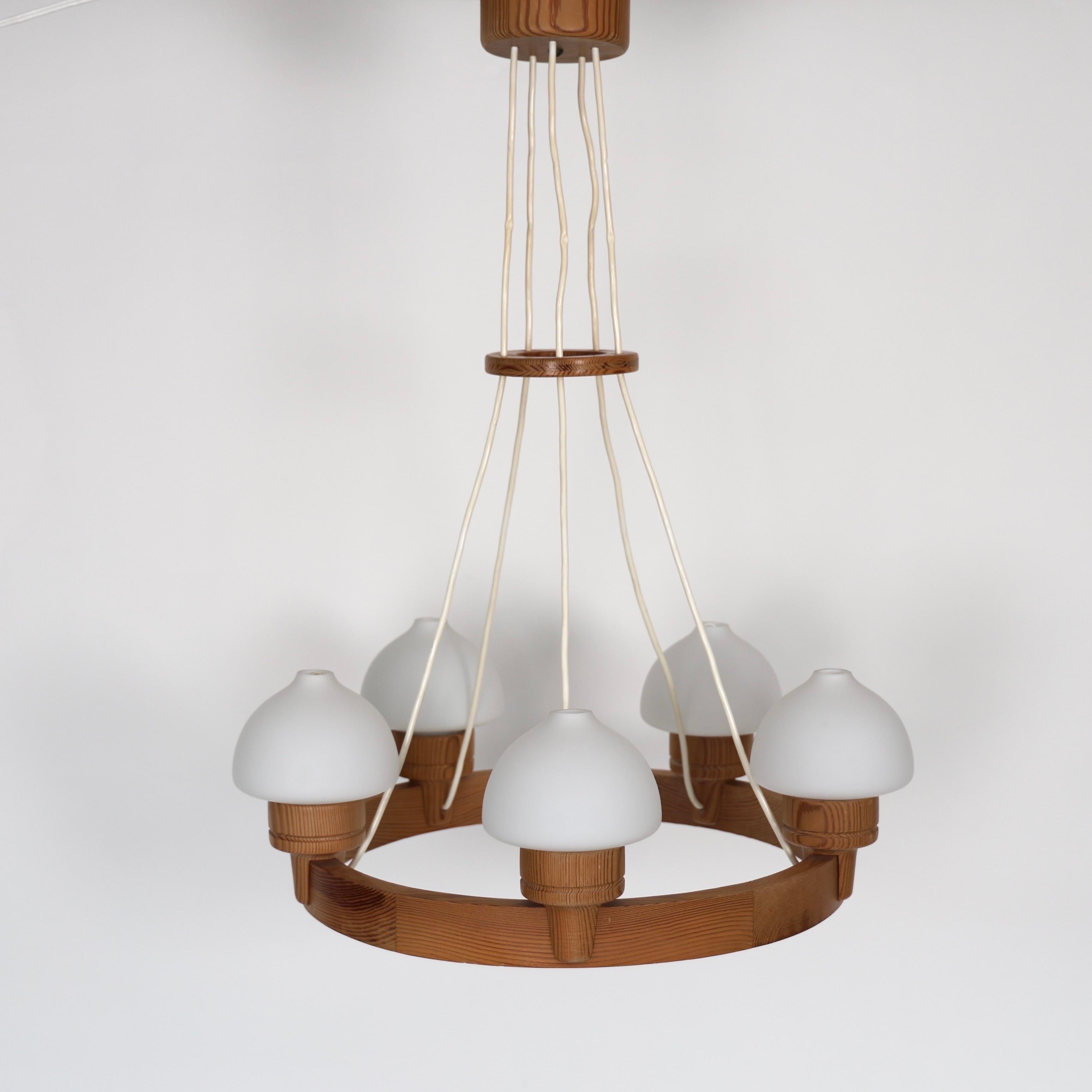 Lustre en bois de pin par Uno Dahlen pour Aneta, Suède, 1970 en vente 1