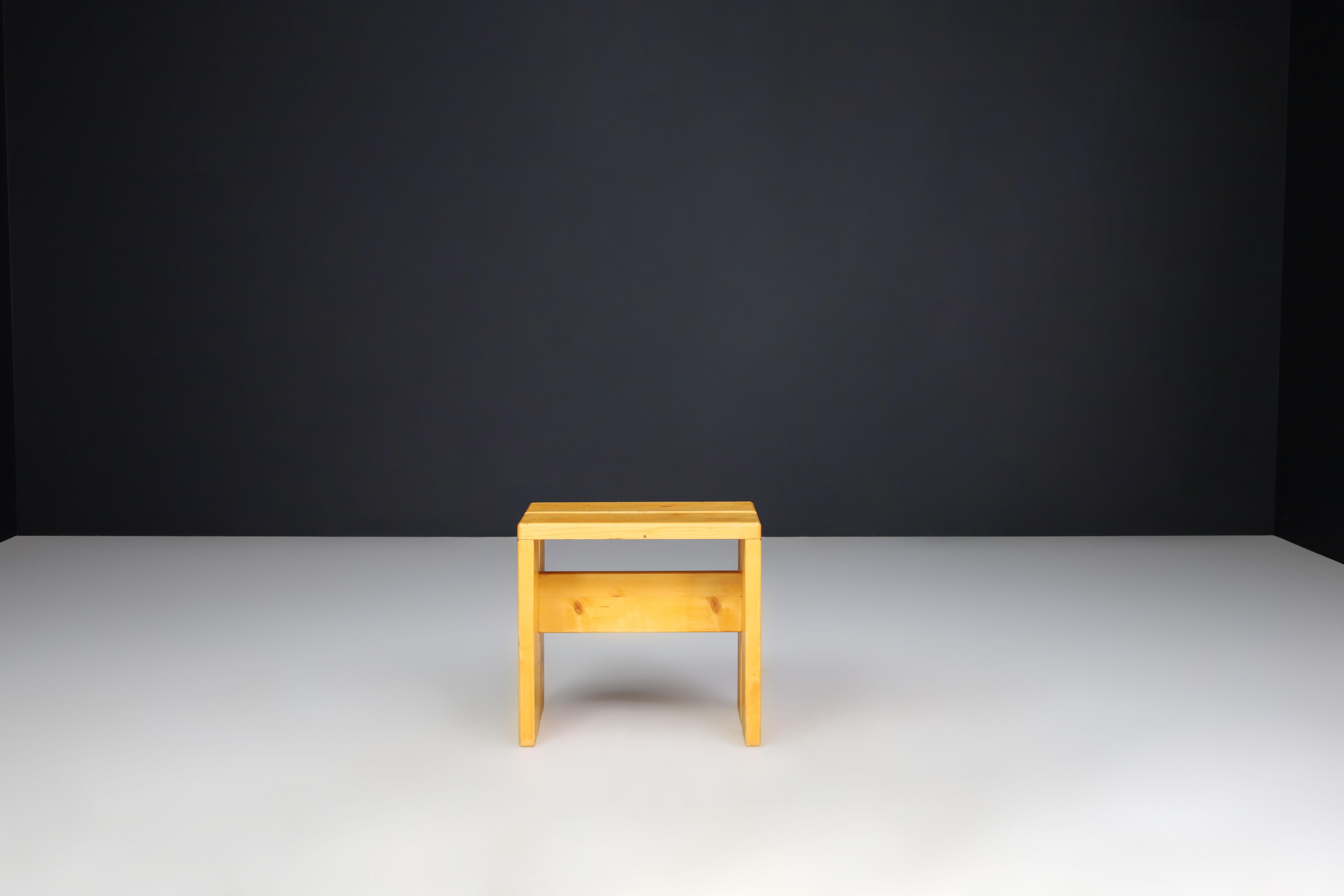 20th Century Pine Wood Charlotte Perriand Stool for Les Arcs, France, 1960s For Sale