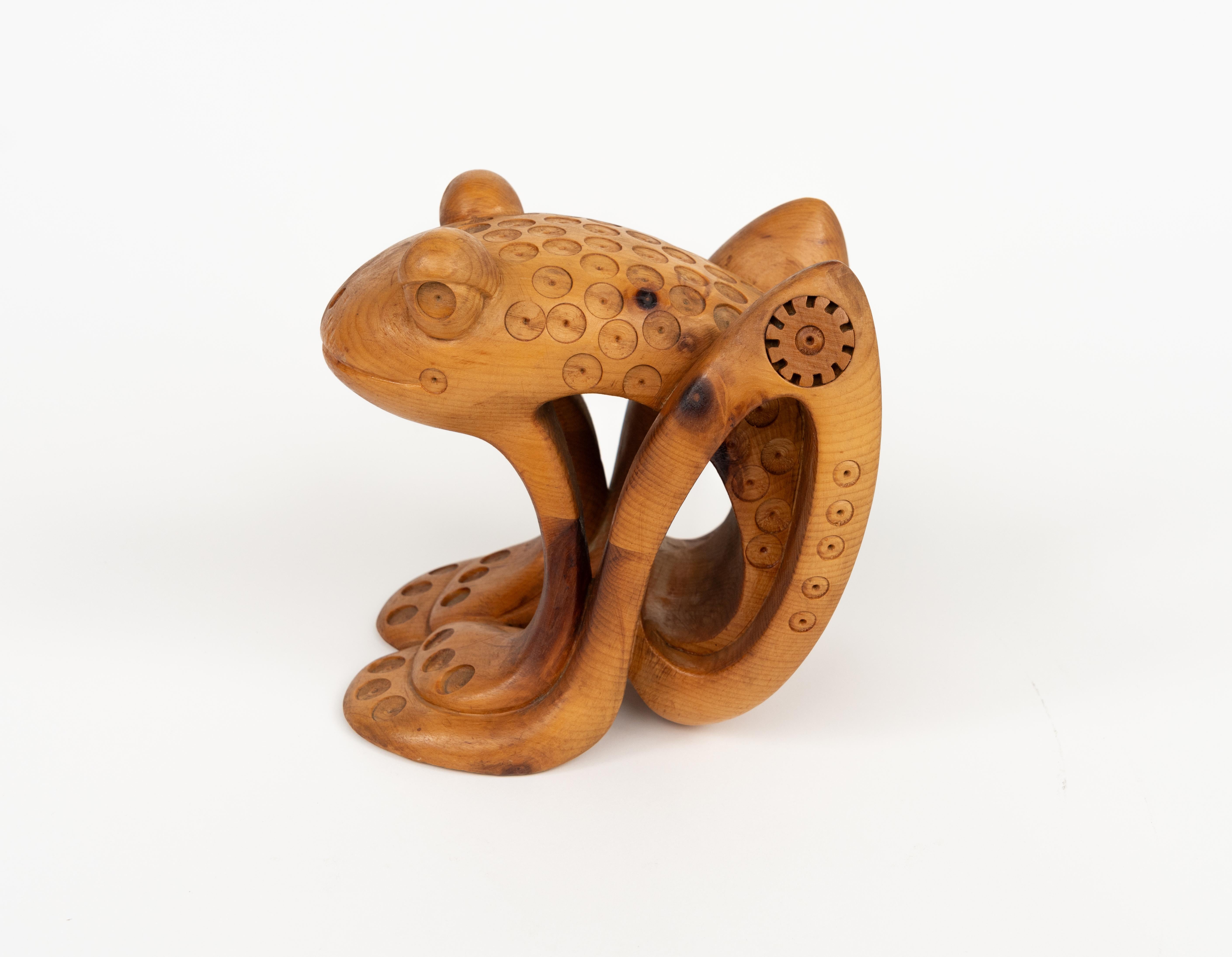 Pine Wood Decorative Sculpture Shape Frog by Ferdinando Codognotto, Italy 2001 For Sale 9