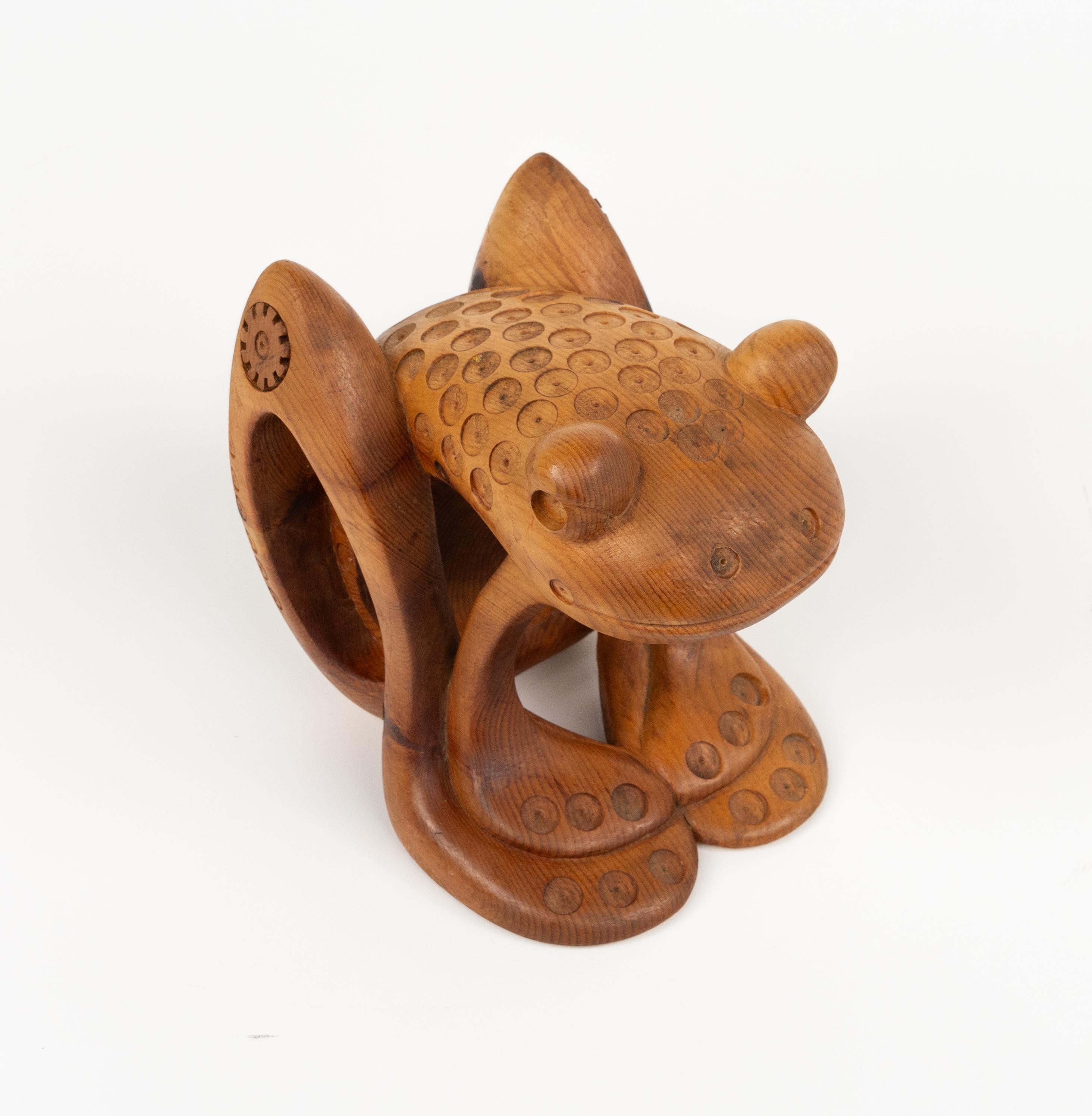 Organic Modern Pine Wood Decorative Sculpture Shape Frog by Ferdinando Codognotto, Italy 2001 For Sale