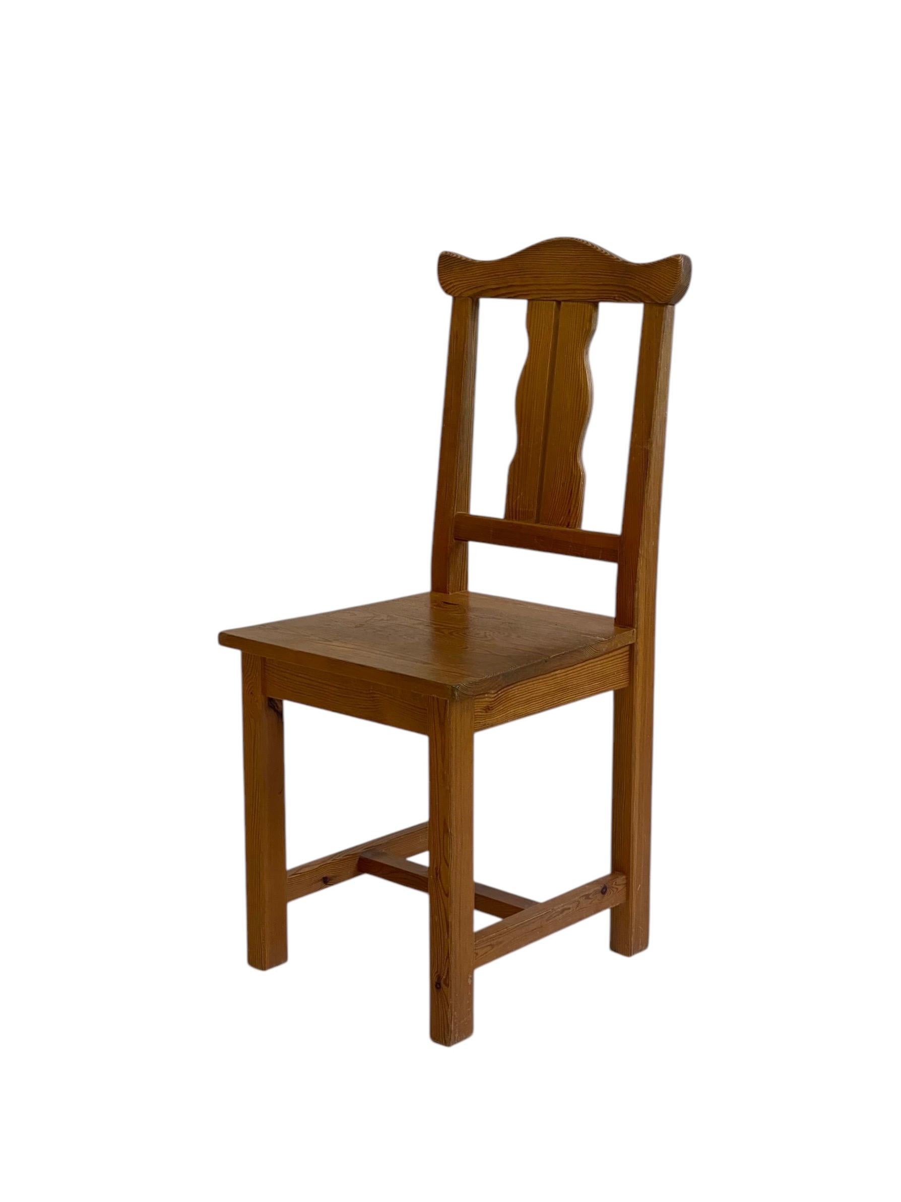 Esszimmerstühle aus Kiefernholz, 1970er Jahre, Schweden, 5er-Set (Moderne der Mitte des Jahrhunderts) im Angebot