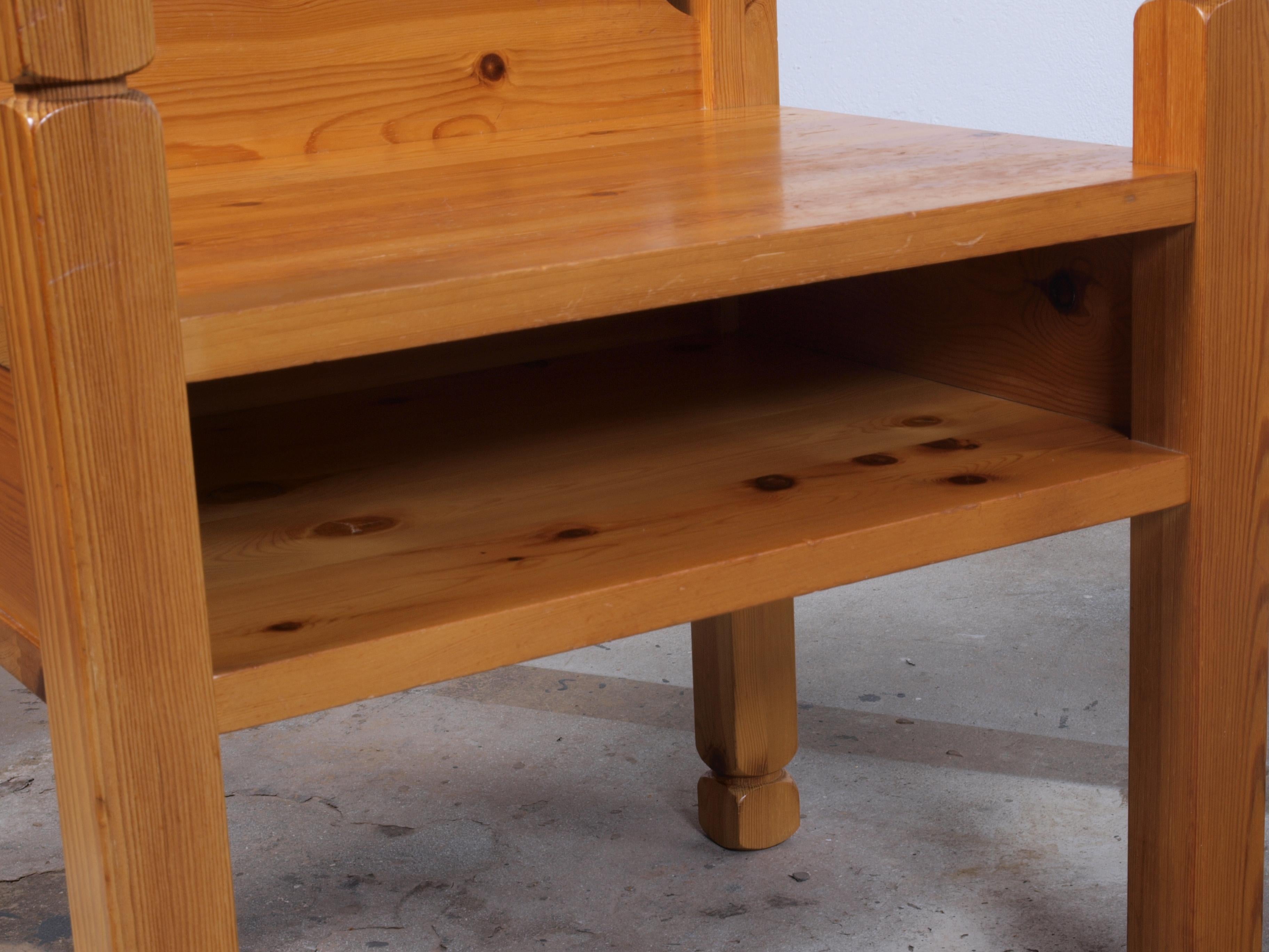 Pine wood Nightstand, bedside table Denmark For Sale 5