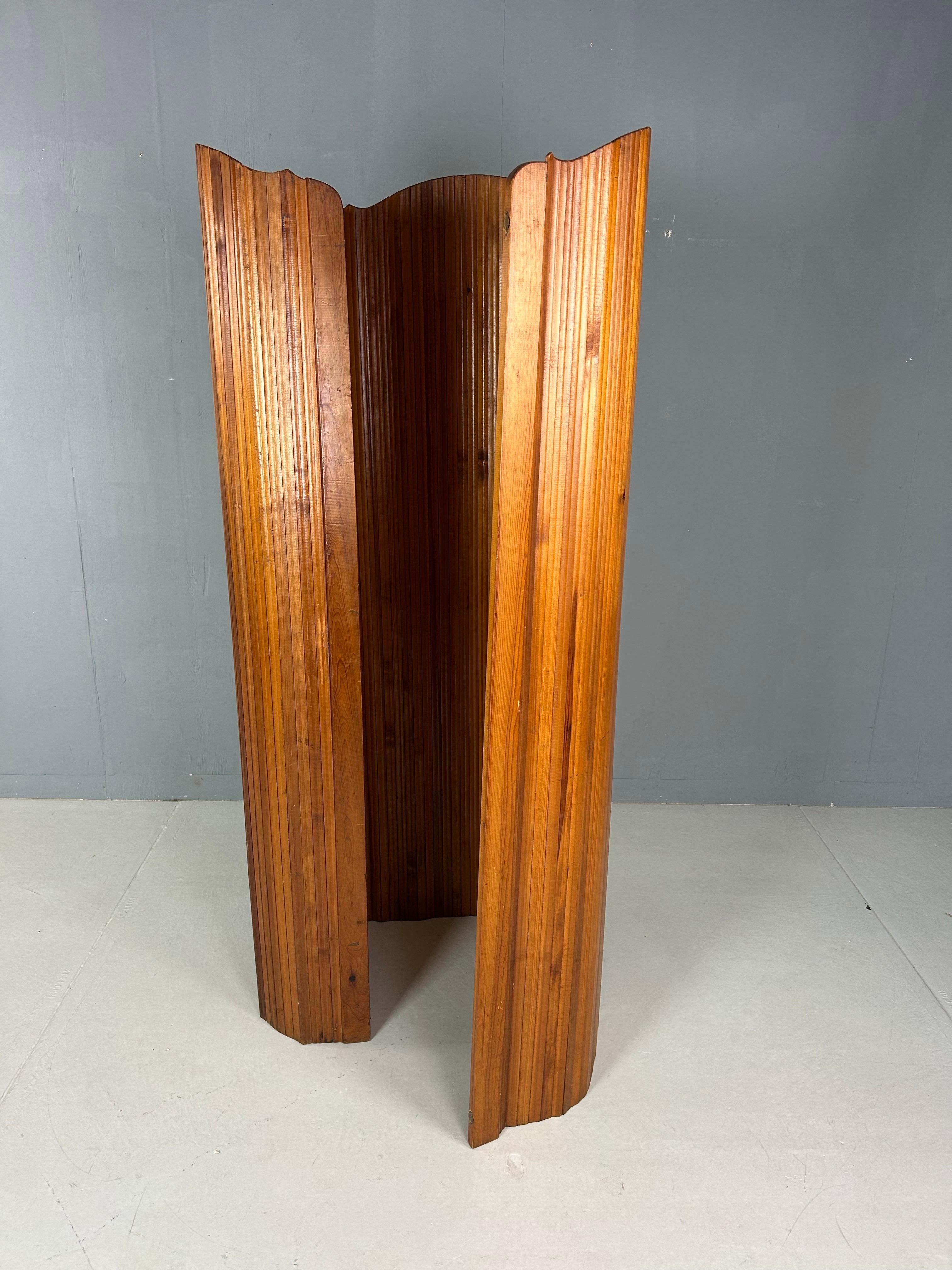 Mid-Century Modern Pine Wood Room Divider by S.N.S.A. , France 1930s. For Sale