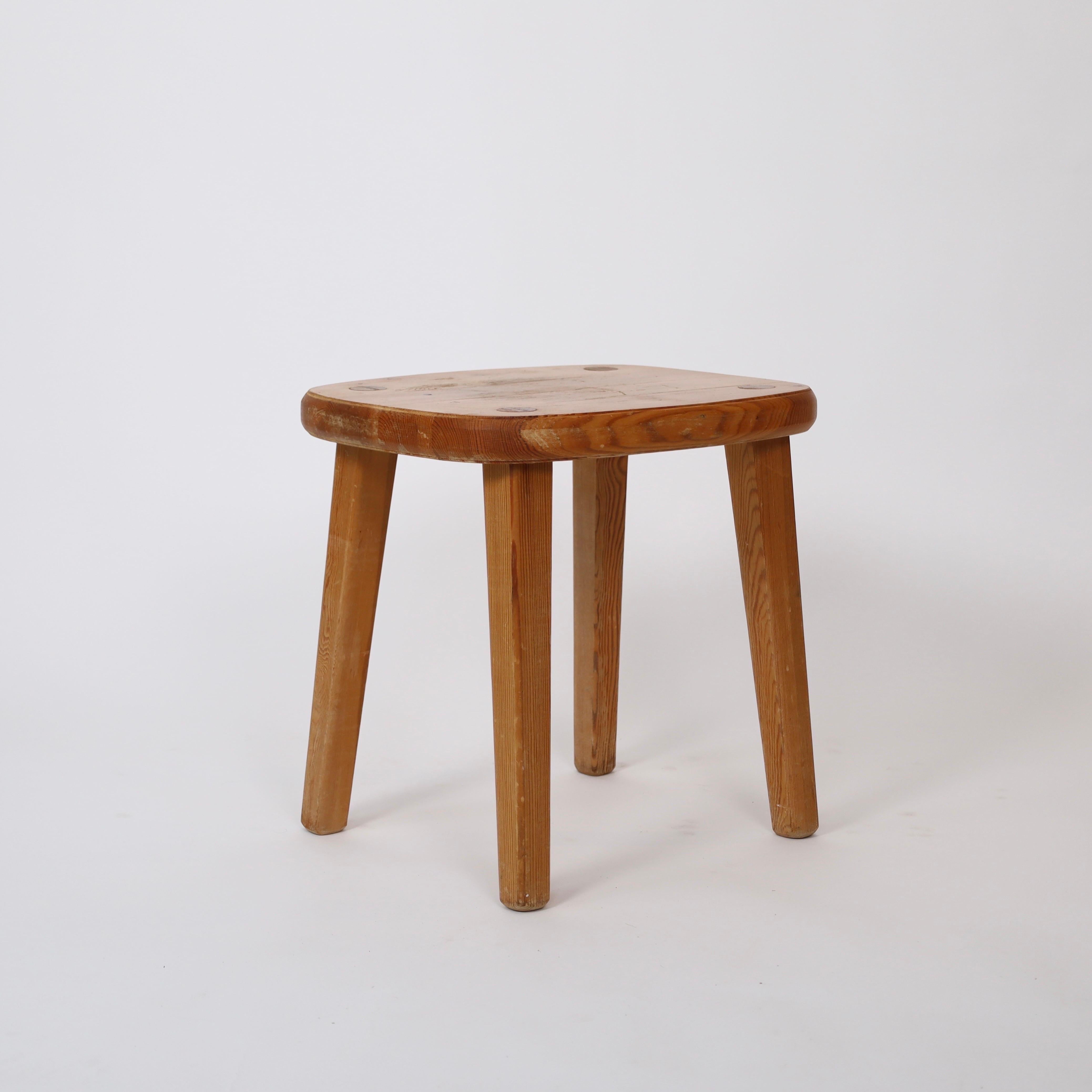 Tabouret en pin, Suède, années 1970 en vente 4