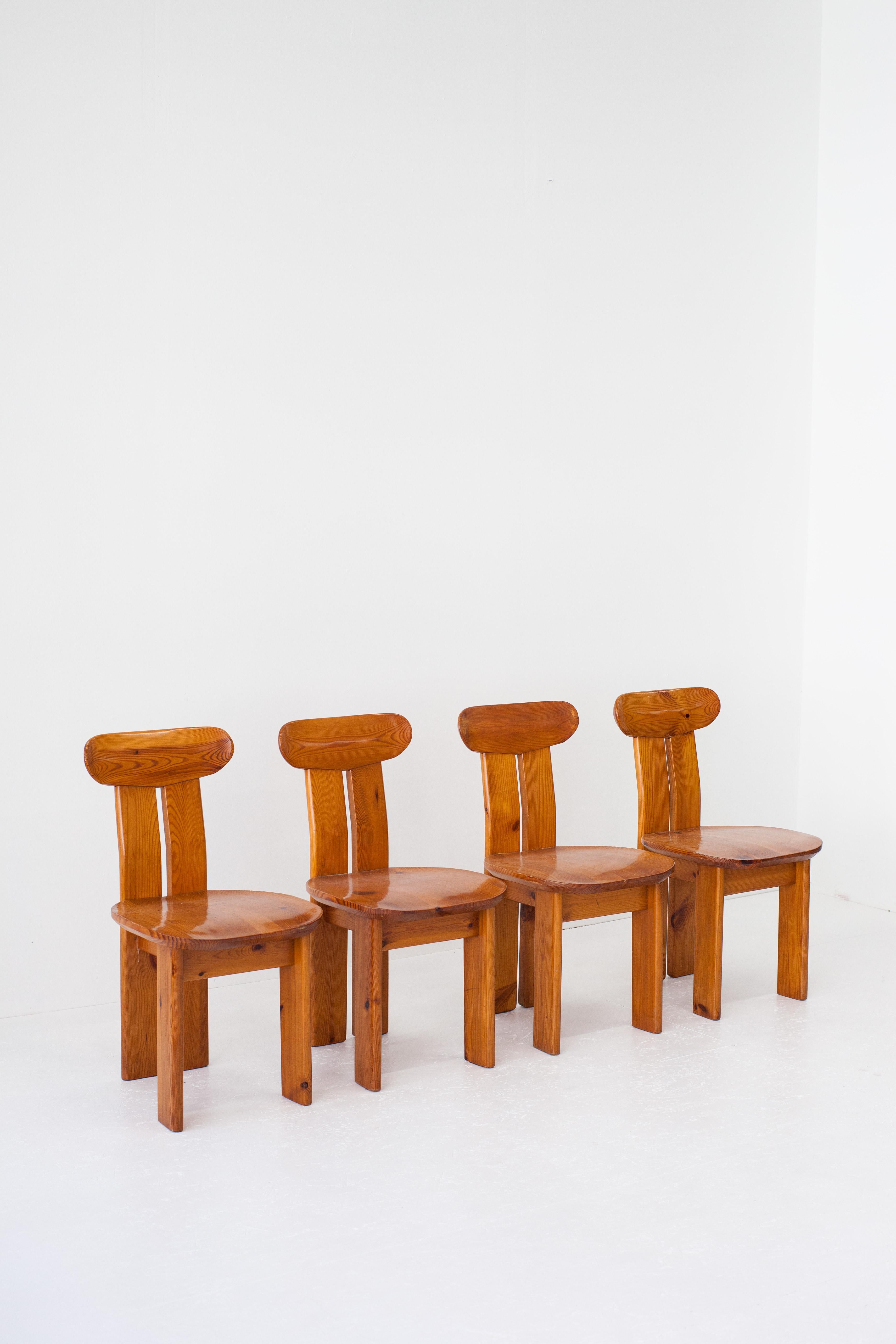 

These remarkable dining chairs embody a sculptural aesthetic evoking the spirit of 1970s Italian design and craftsmanship. While the exact designer remains unknown, their craftsmanship bears a strong resemblance to the style of Mario Marenco and